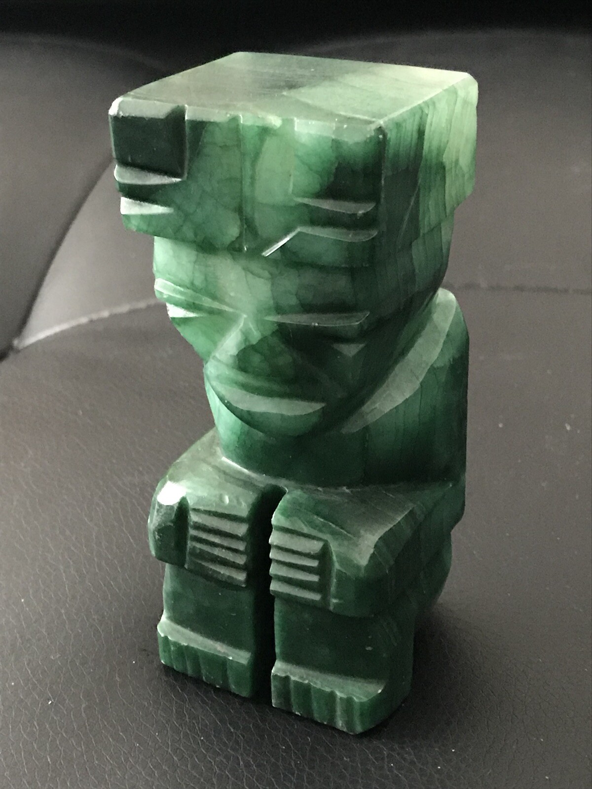 AZTEC MAYAN VINTAGE HAND CARVED JADE STONE FIGURE un banksy photo gift AZTEC MAYAN VINTAGE HAND CARVED JADE STONE FIGURE un banksy photo gift