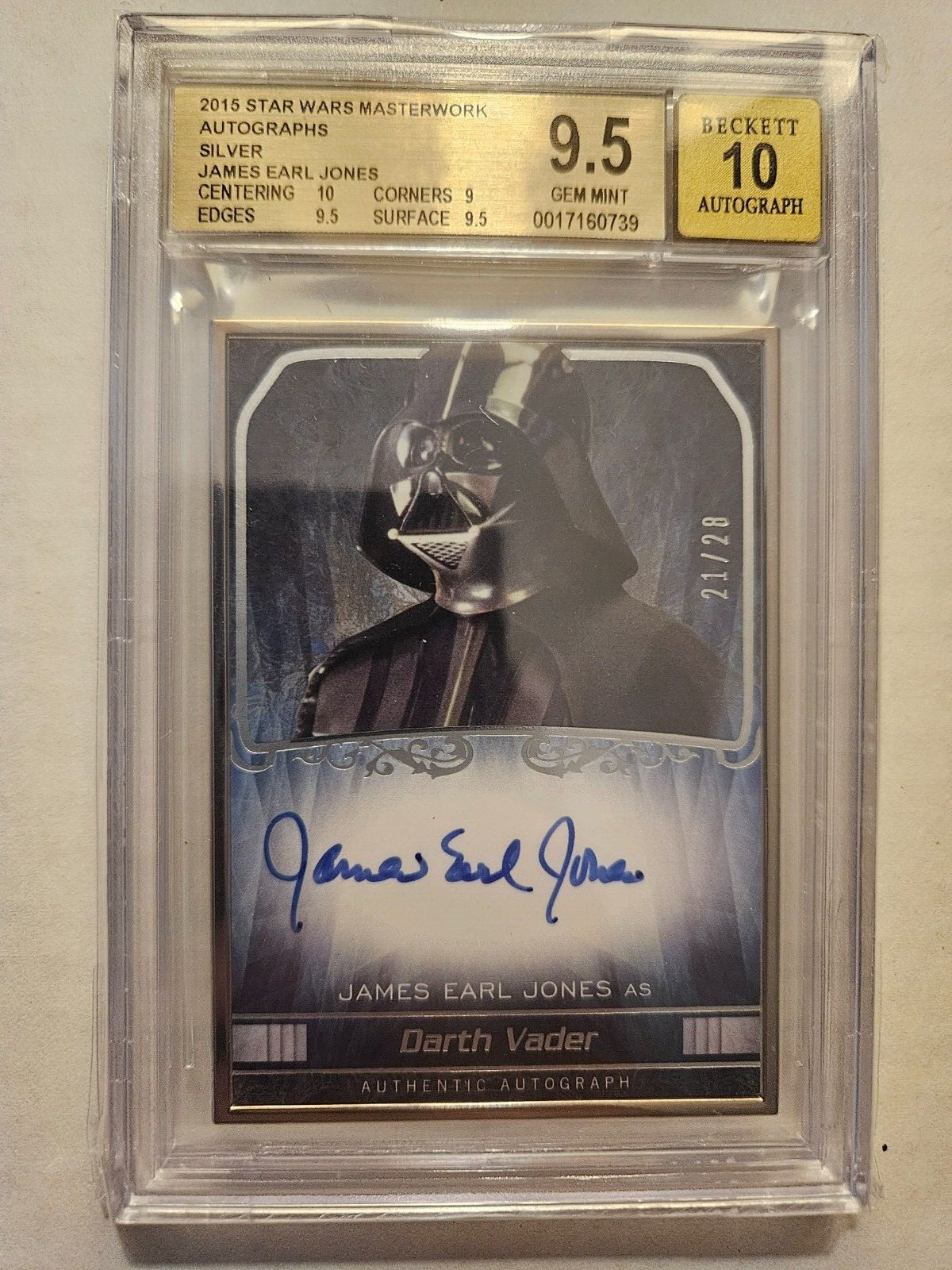 2015 Topps Star Wars Masterwork Silver Frame Auto James Earl Jones Vader / 28 2015 Topps Star Wars Masterwork Silver Frame Auto James Earl Jones Vader / 28