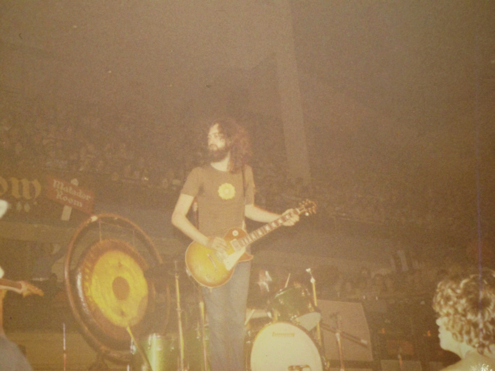 vtg candid photo 1971 Led Zeppelin concert - Chicago Jimmy Page v5 ZP13 vtg candid photo 1971 Led Zeppelin concert - Chicago Jimmy Page v5 ZP13