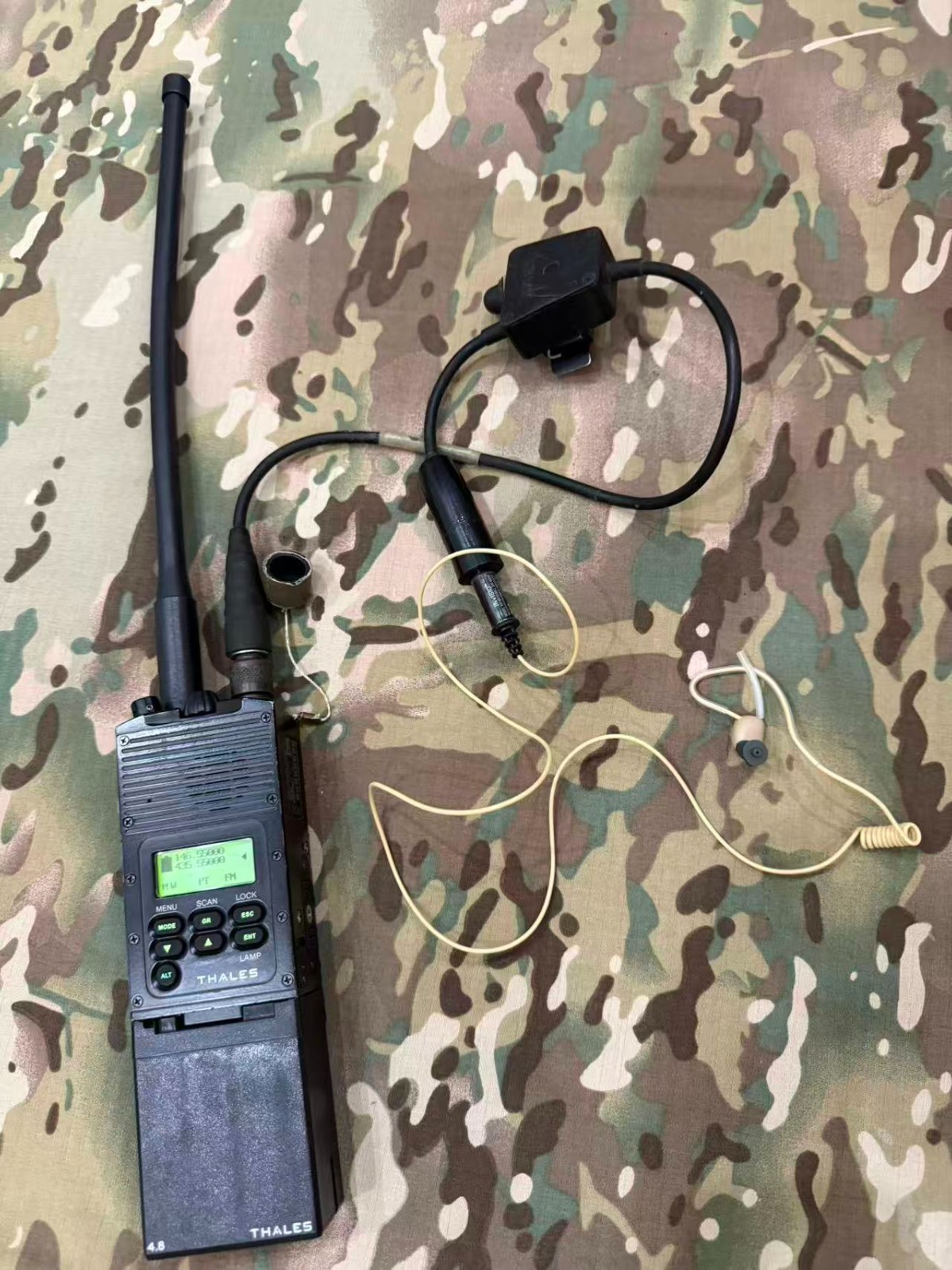 TRI Mbitr THALES PRC-148 RADIO W / Genuine TEA 10PIN E-PTT INVISIO M3 Headset TRI Mbitr THALES PRC-148 RADIO W / Genuine TEA 10PIN E-PTT INVISIO M3 Headset