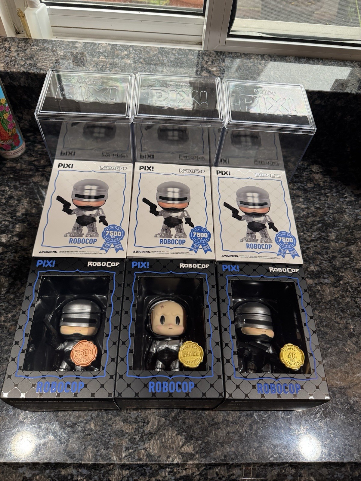 Thrilljoy PIX Robocop Hero Chase and SuperChase Limited Edition W/Protectors Thrilljoy PIX Robocop Hero Chase and SuperChase Limited Edition W/Protectors
