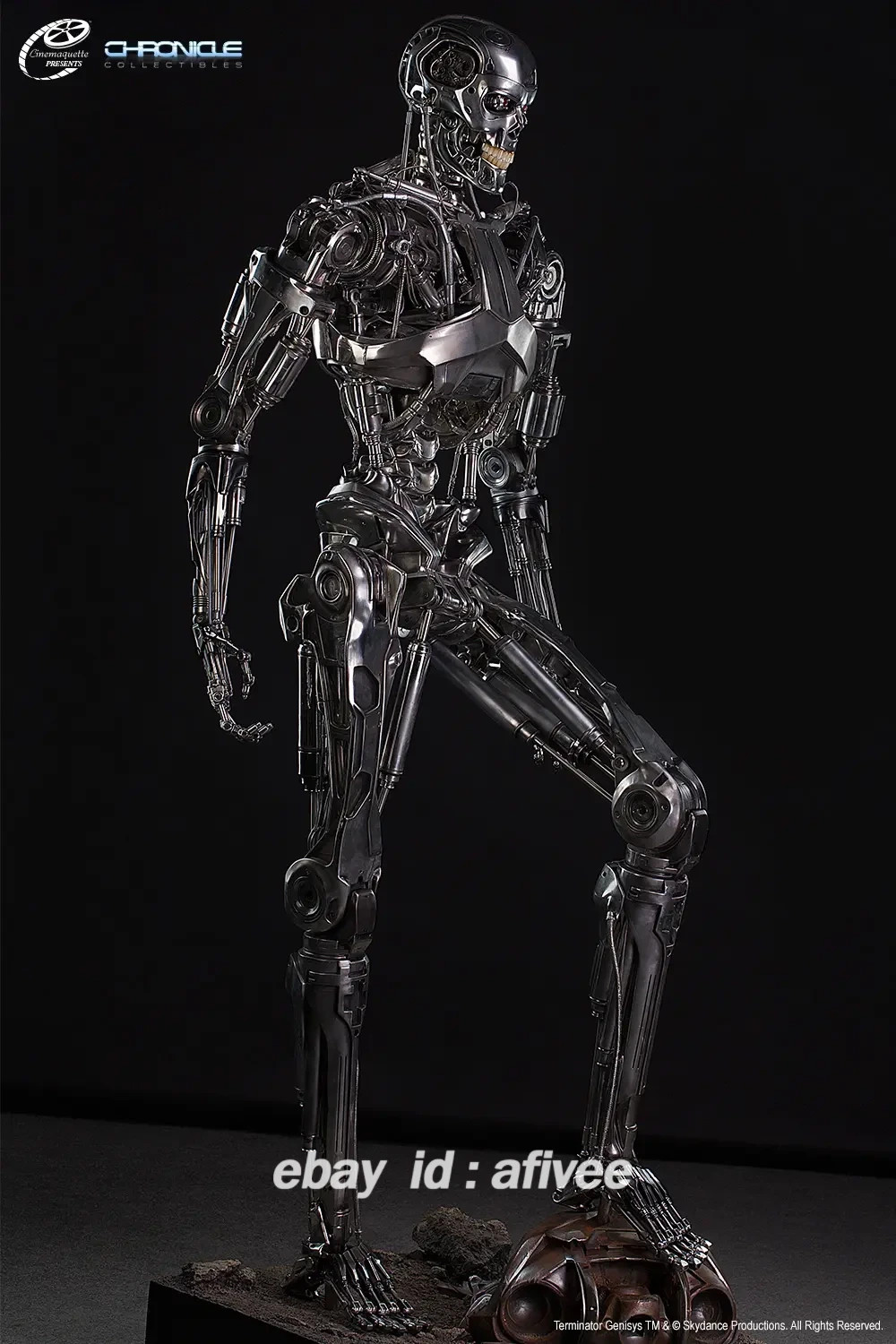 Chronicle x VERY MUSEUM Terminator Genisys T-800 Endoskeleton Life-Size Statue