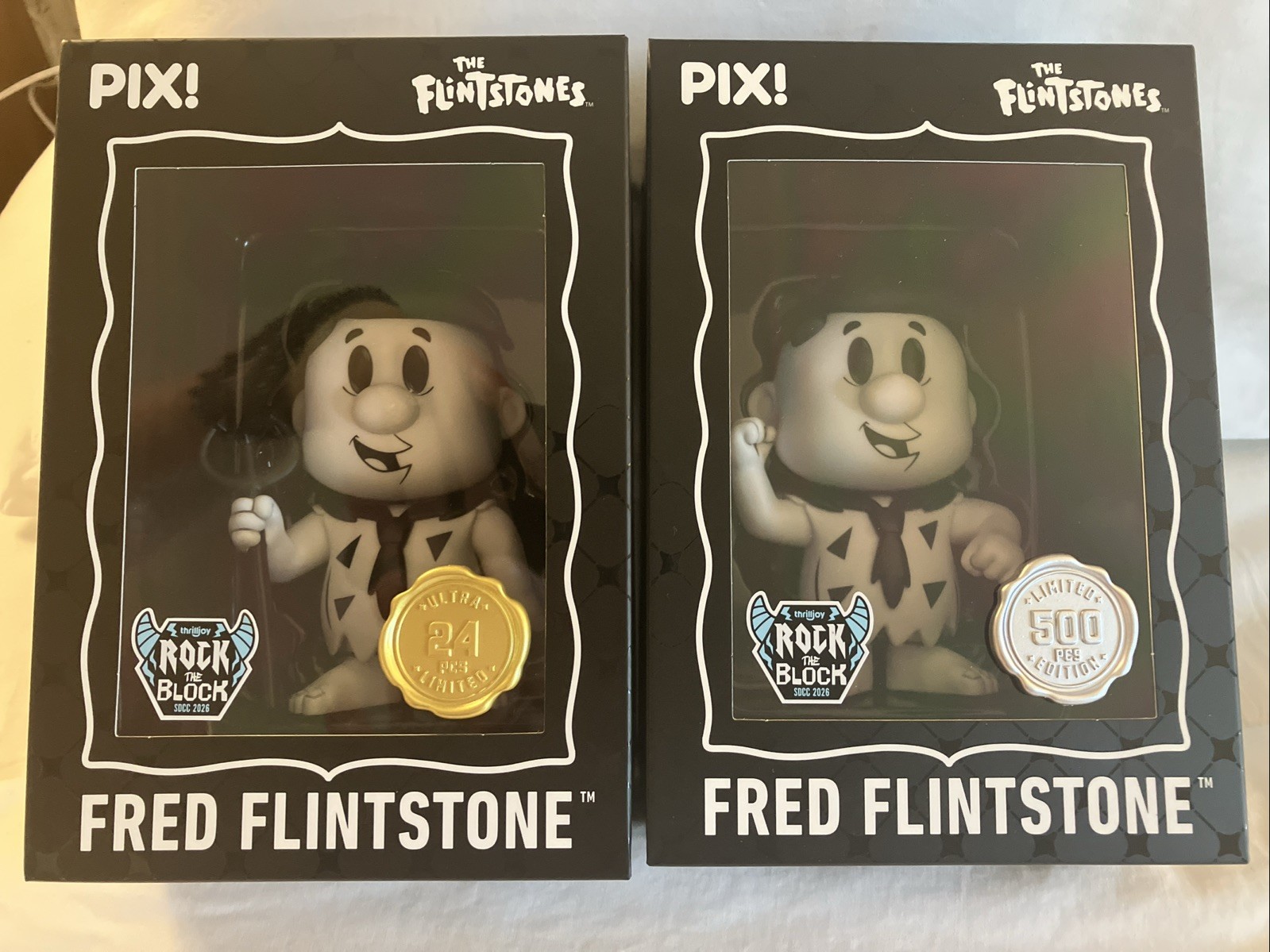 Thrilljoy Fred Flinstone SDCC Rock Block Ultra Chase Figure LE 24 AND LE 500 Set Thrilljoy Fred Flinstone SDCC Rock Block Ultra Chase Figure LE 24 AND LE 500 Set