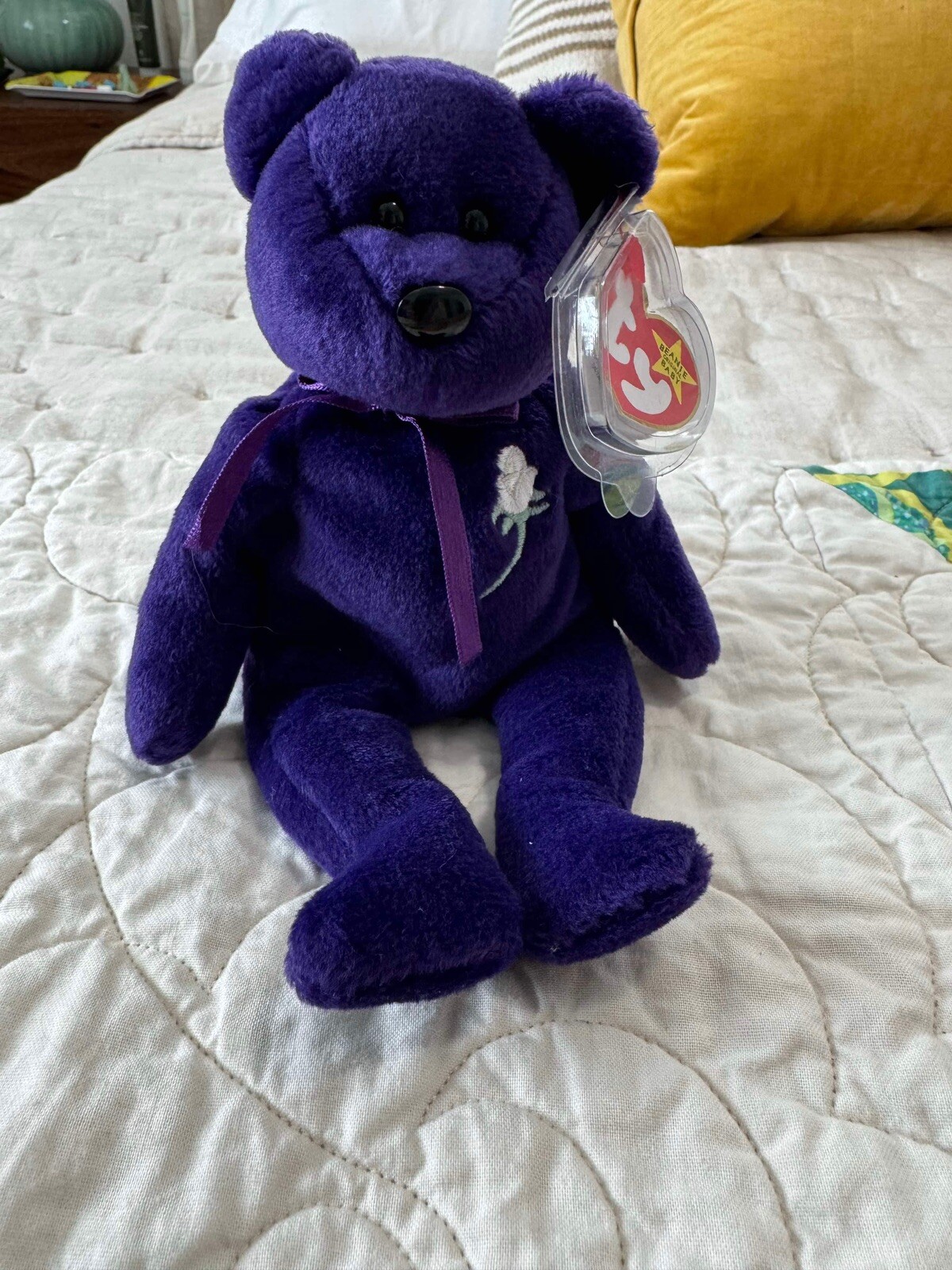 RARE Vintage 1997 Princess Diana Beanie Baby. Read Description :) RARE Vintage 1997 Princess Diana Beanie Baby. Read Description :)