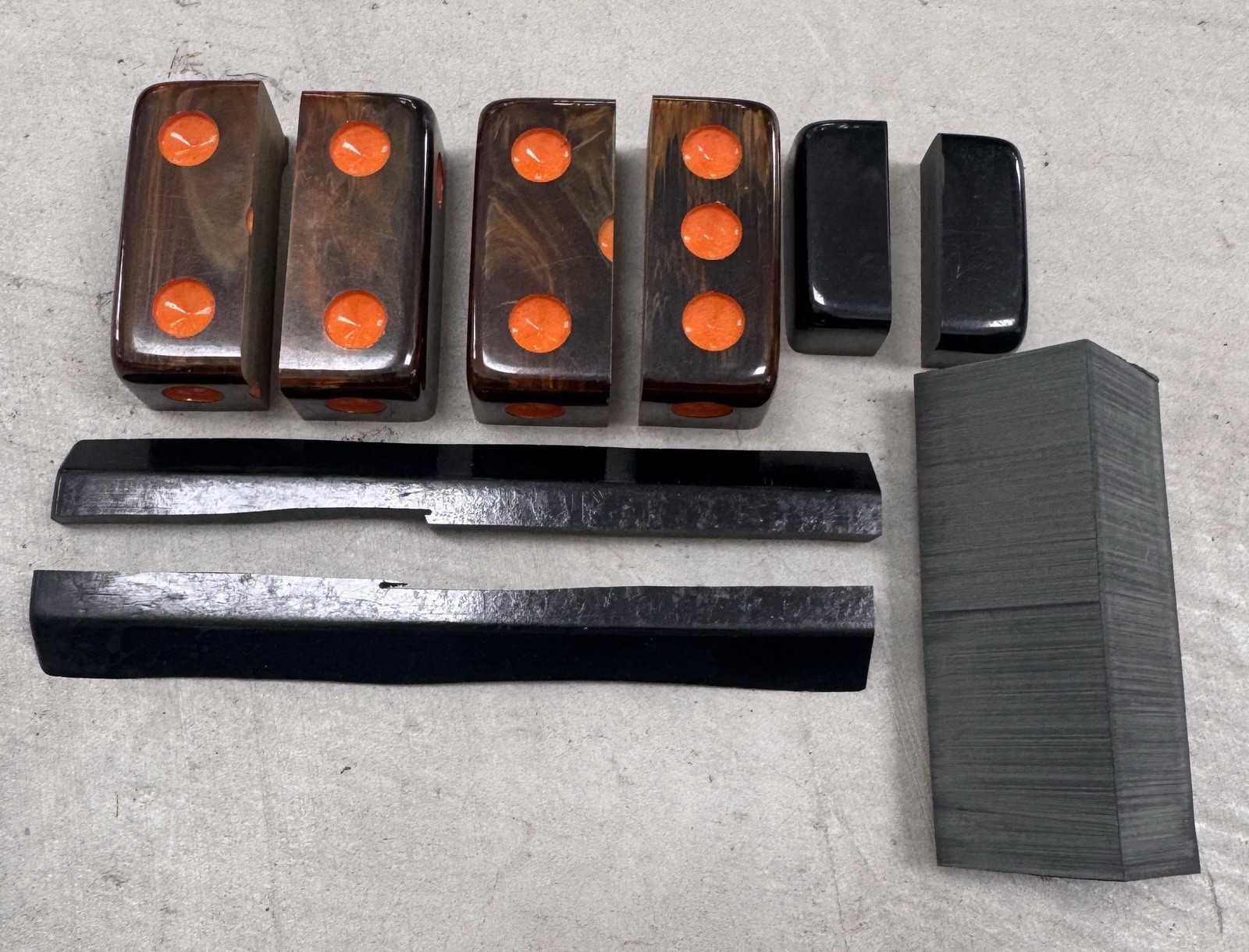 Bakelite Catalin Brown & Black rod Stock 224g USA Vintage Pin