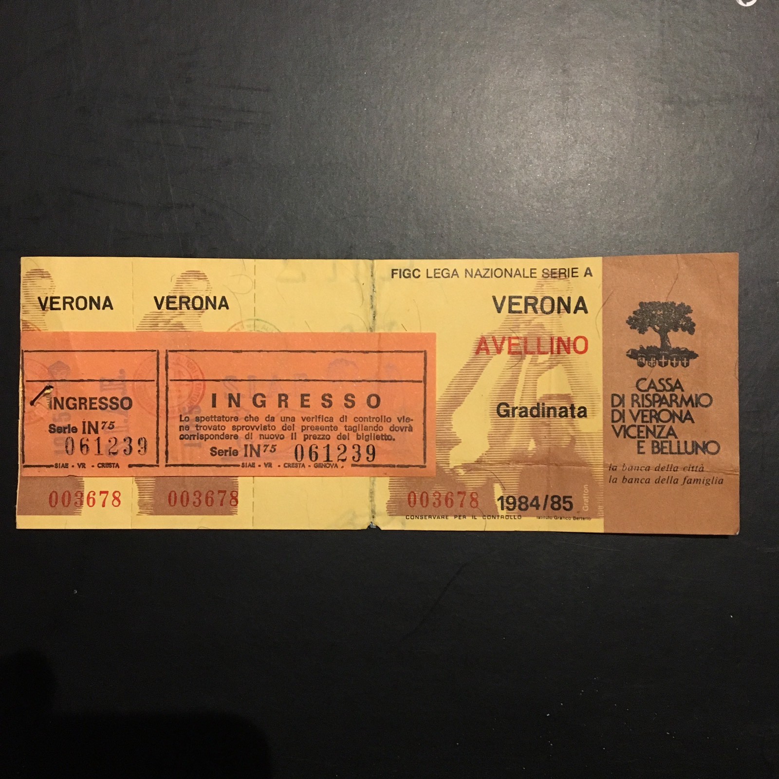 NEW Stadium Ticket with VERONA MATRIX - AVELLINO Serie A 1984/85 - VERY RARE NEW Stadium Ticket with VERONA MATRIX - AVELLINO Serie A 1984/85 - VERY RARE