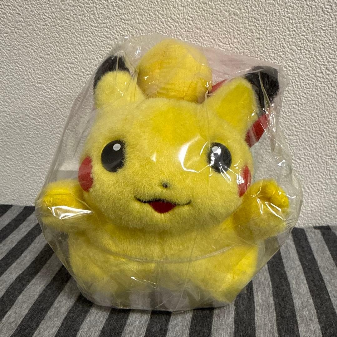 Pokemon Flying Pikachu Plush Balloon TOMY Early Tag Pokemon Flying Pikachu Plush Balloon TOMY Early Tag