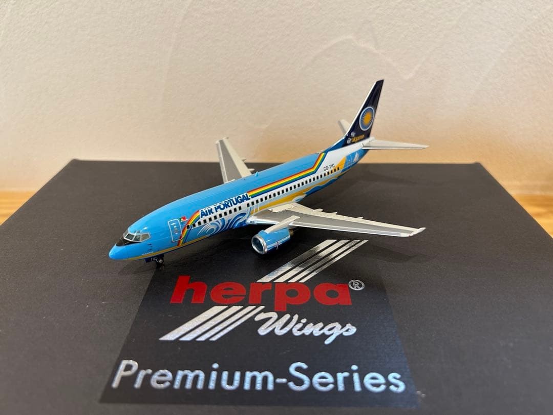 Herpa 1/200 B737-300 TAP Air Portugal Herpa 1/200 B737-300 TAP Air Portugal