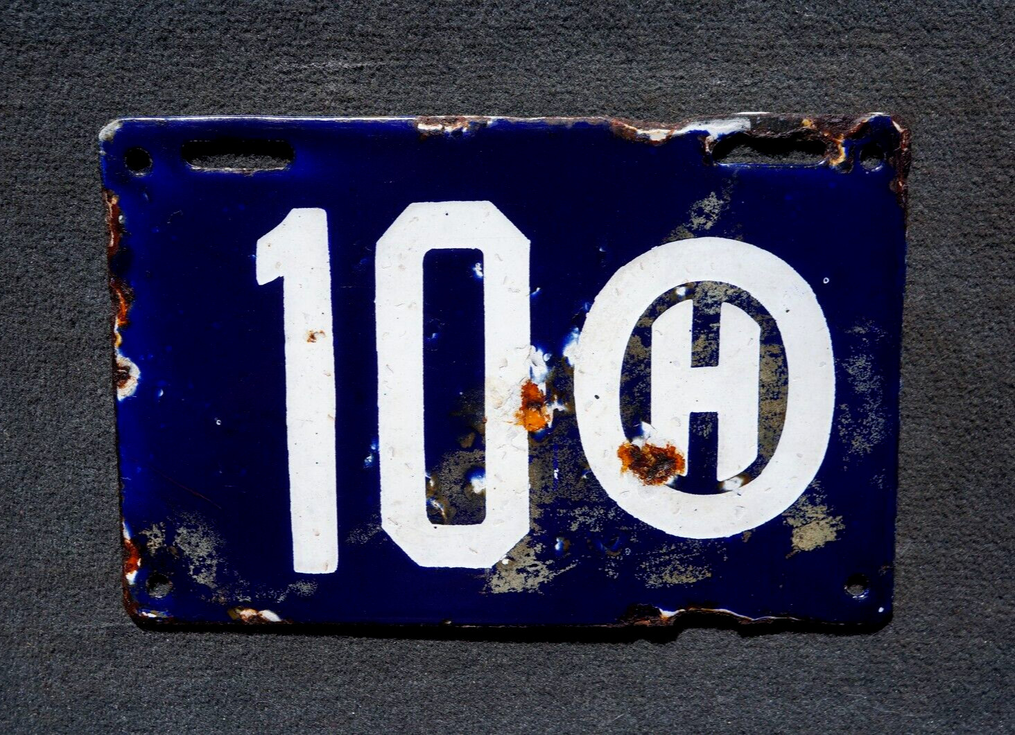 1908 OHIO OVAL Porcelain License Plate Low Digit # 10  ORIGINAL - FT WAYNE ALPCA