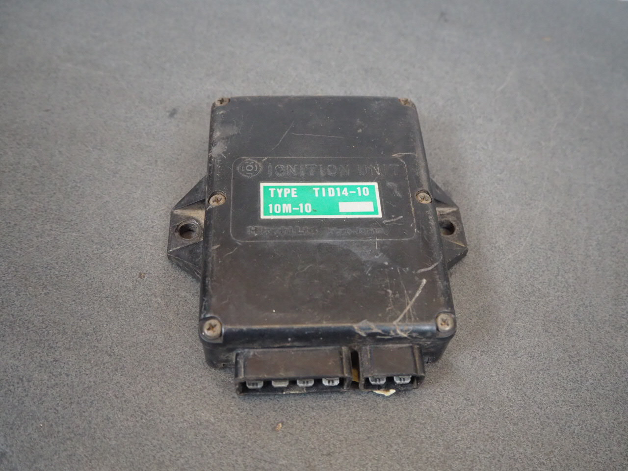 CONTROL UNIT, CDI YAMAHA XJ1100 MAXIM 1982 10M-82305-10 15803 CONTROL UNIT, CDI YAMAHA XJ1100 MAXIM 1982 10M-82305-10 15803