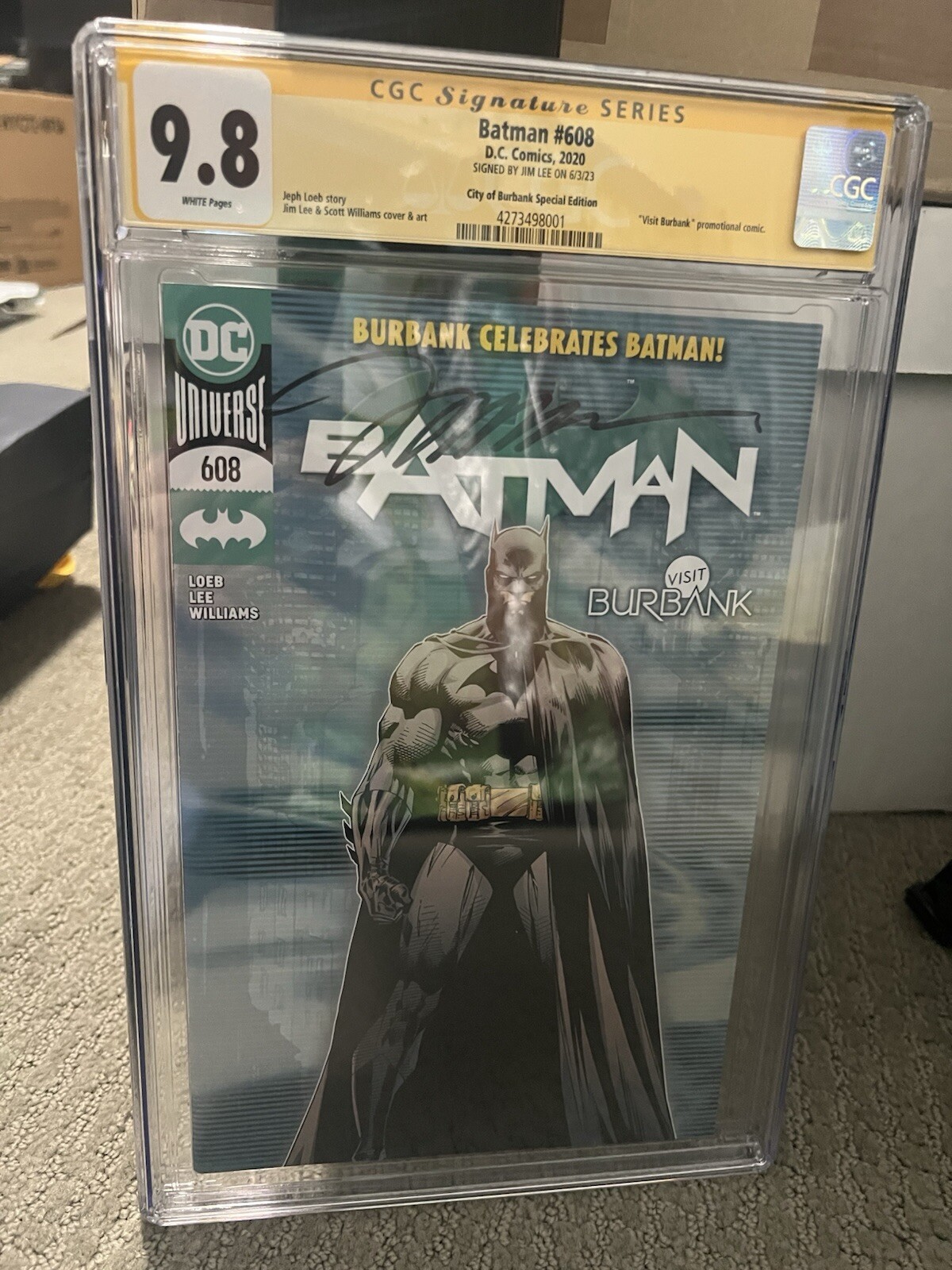 Batman 608 Burbank Special Edition EXTREMELY RARE In CGC 9.8's Signed By Jim Lee Batman 608 Burbank Special Edition EXTREMELY RARE In CGC 9.8's Signed By Jim Lee