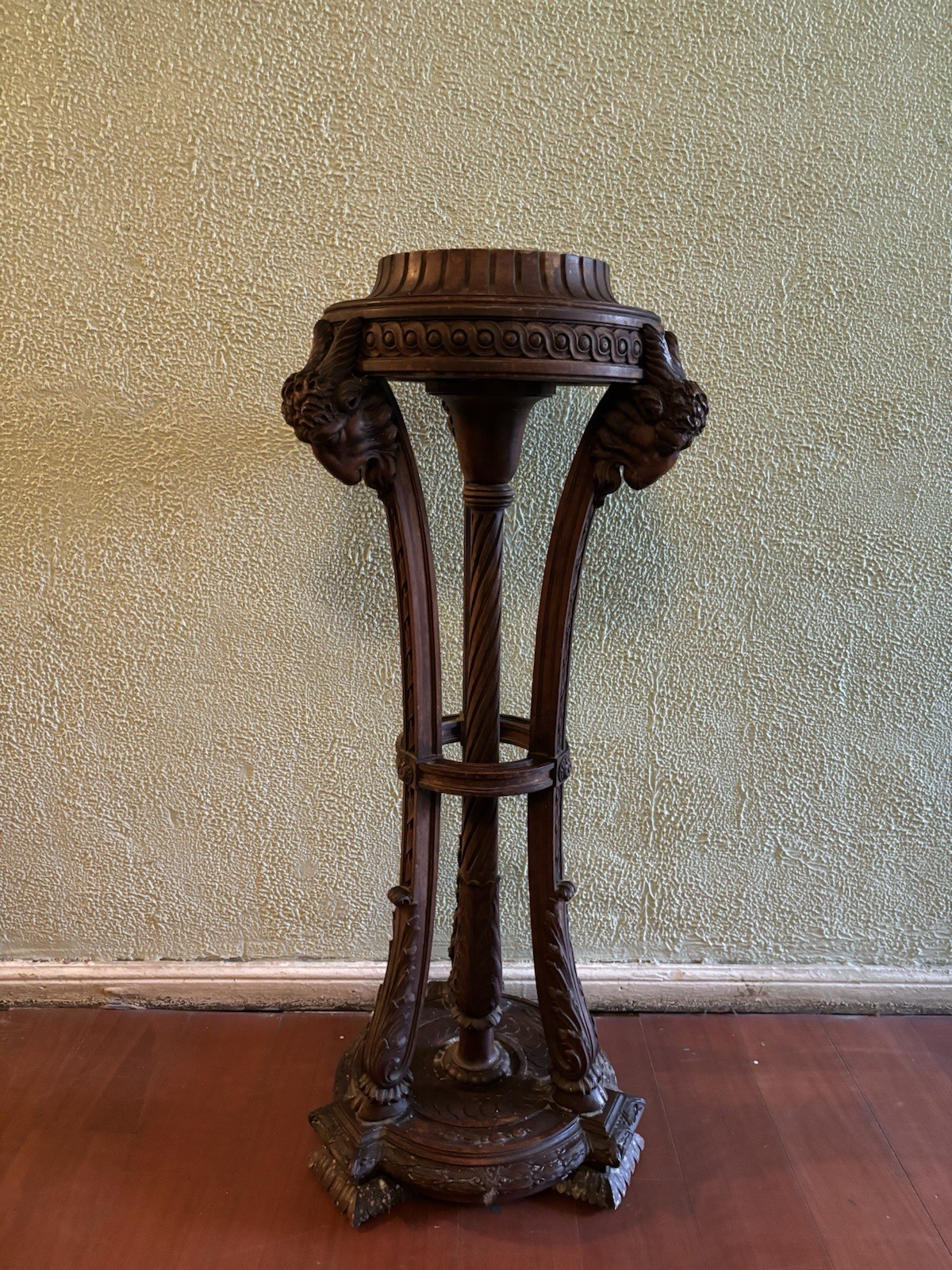 Antique Devil Wooden Pedestal Occult Satanic Goat Heads Pagan Stand Oddities