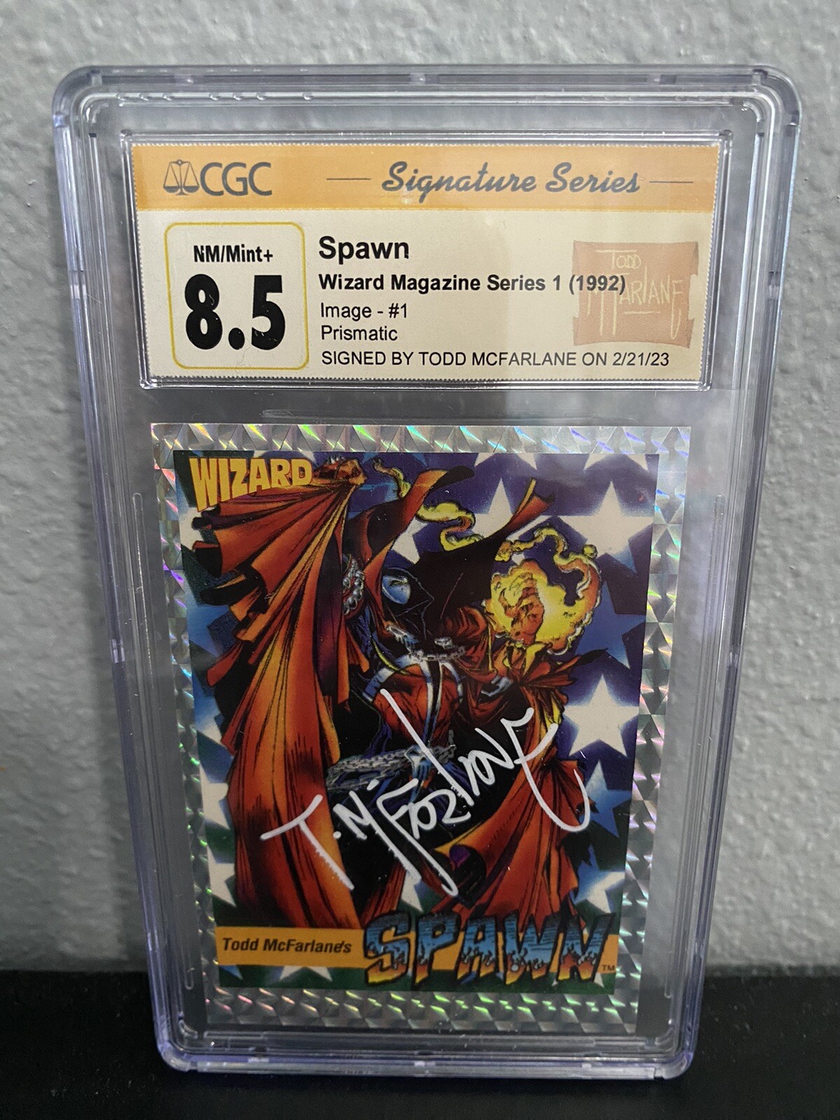 POP 1 - 1992 Wizard Magazine Spawn Series 1 Prismatic Card #1 CGC 8.5 Sig Todd POP 1 - 1992 Wizard Magazine Spawn Series 1 Prismatic Card #1 CGC 8.5 Sig Todd