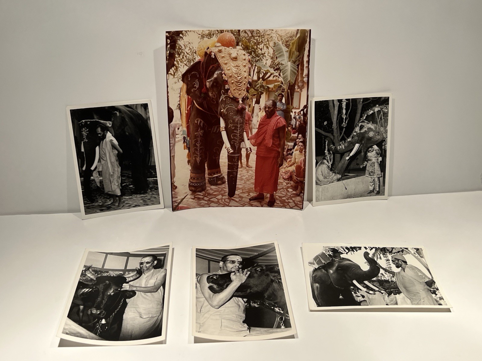 RARE 1970’s 6 Picture Siddha Yoga Baba MUKTANANDA GURU GANESHPURI SYDA FOUNDER RARE 1970’s 6 Picture Siddha Yoga Baba MUKTANANDA GURU GANESHPURI SYDA FOUNDER