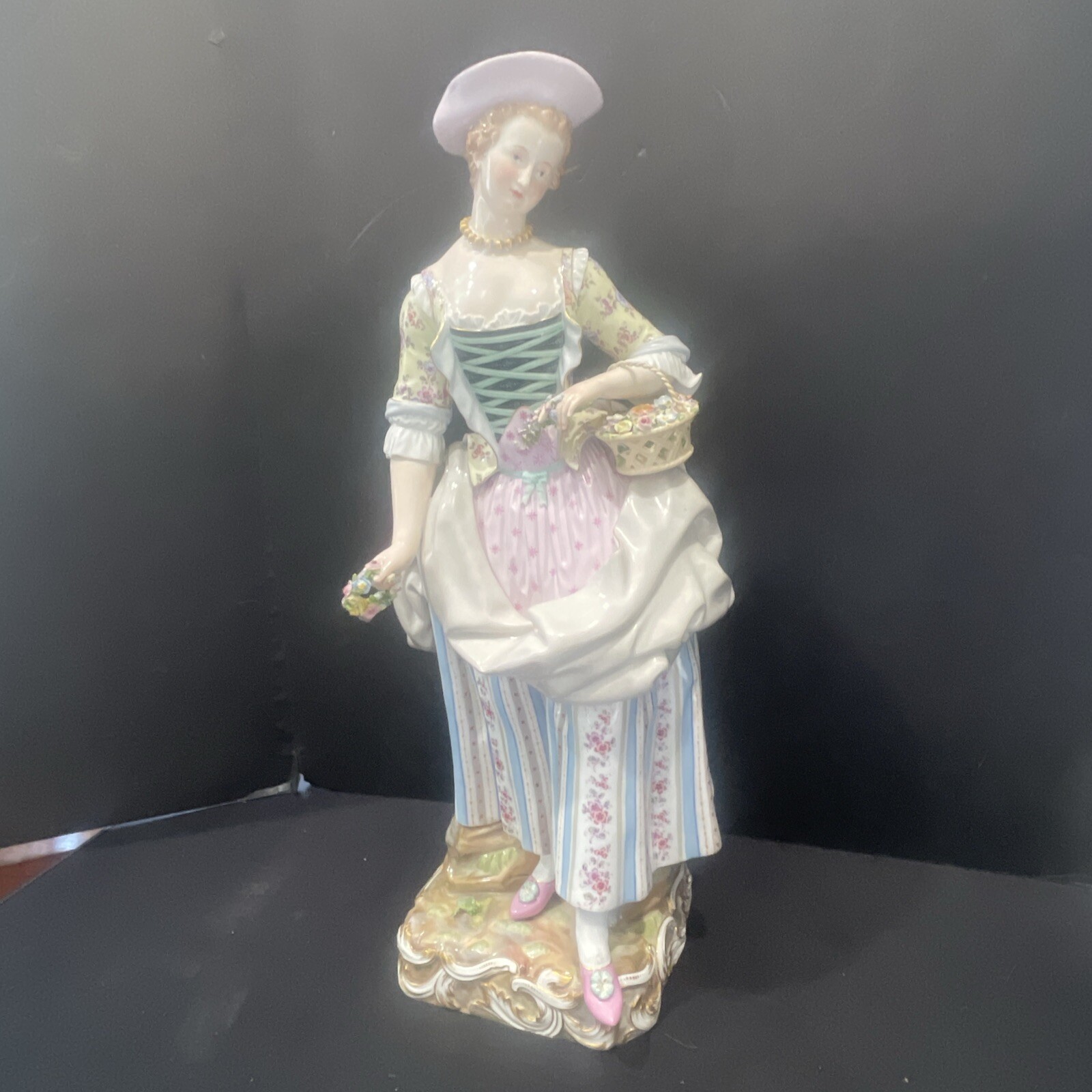 Huge Heavy 19th Century Antique MEISSEN Porcelain Gardener 19” 1880 Quality Huge Heavy 19th Century Antique MEISSEN Porcelain Gardener 19” 1880 Quality