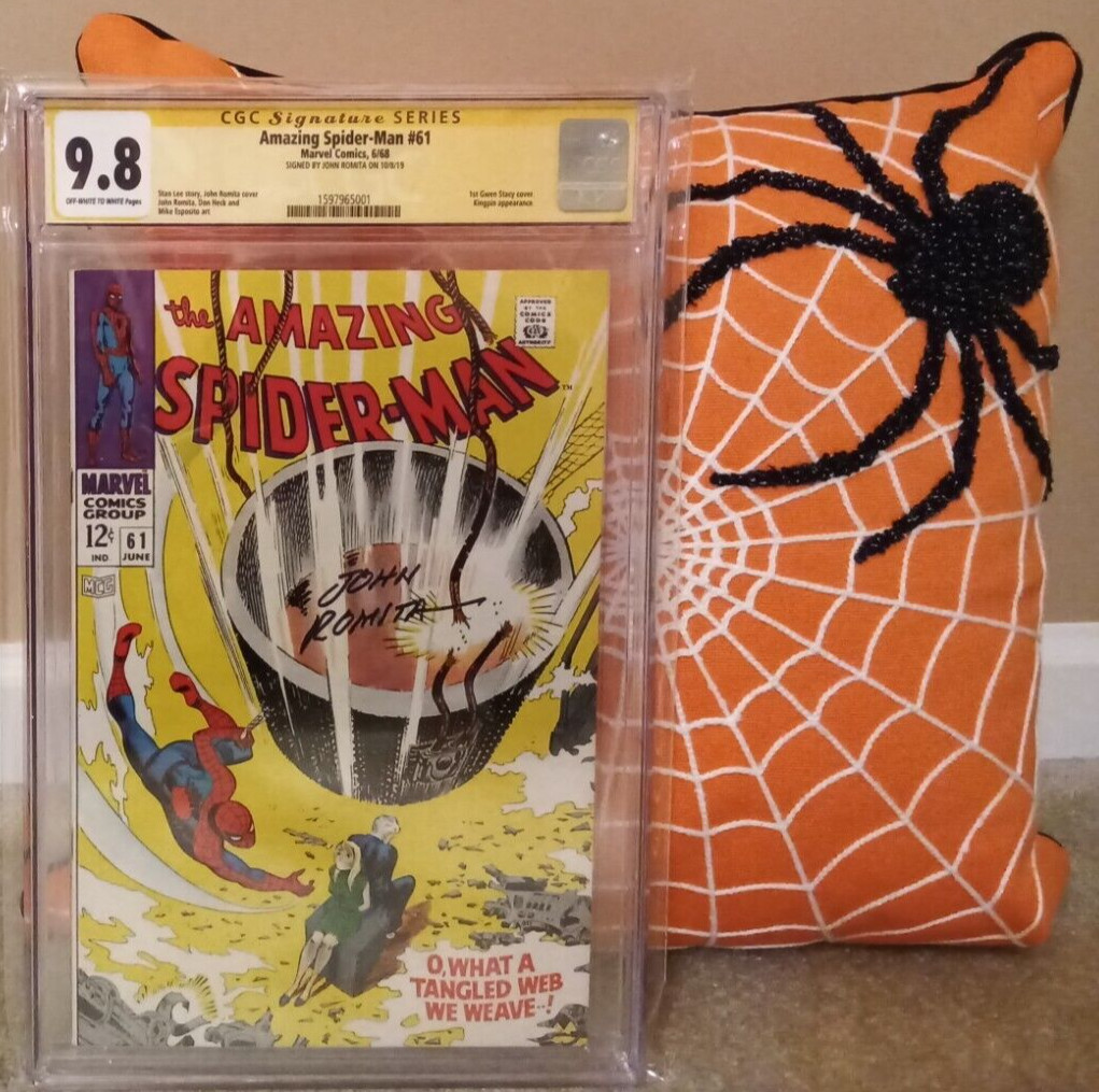 AMAZING SPIDER-MAN:#61 CGC 9.8 SS JOHN ROMITA;1ST GWEN COVER;TRULY ONE OF A KIND AMAZING SPIDER-MAN:#61 CGC 9.8 SS JOHN ROMITA;1ST GWEN COVER;TRULY ONE OF A KIND