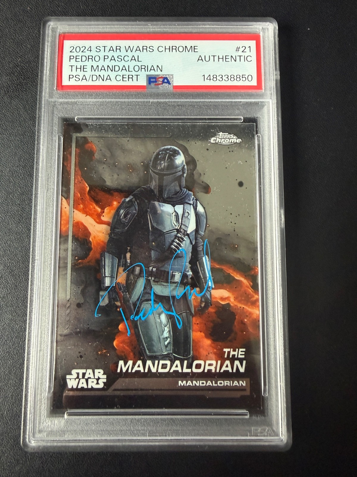 2024 Topps Chrome Star Wars – The Mandalorian Hand Signed by Pedro Pascal