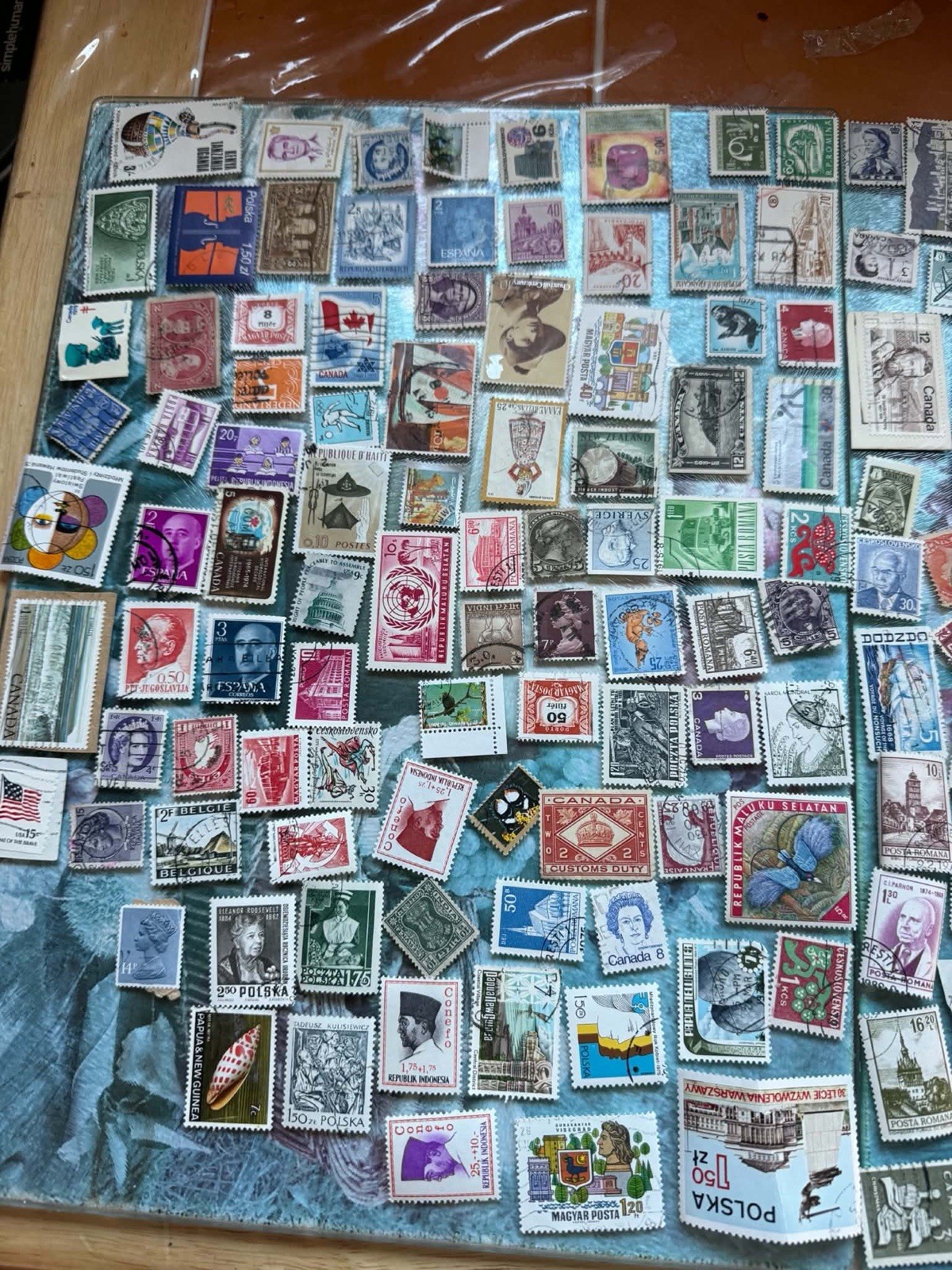HUGE SELECTION INTERNATIONAL STAMPS SOME OF THEM MORE THAN 100 YEARS OLD HUGE SELECTION INTERNATIONAL STAMPS SOME OF THEM MORE THAN 100 YEARS OLD