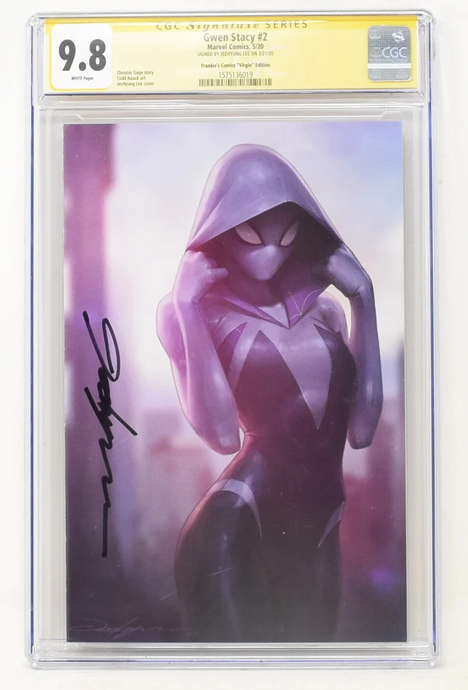 Jeehyung Lee Signed Autographed MASKED Gwen Stacy #2 Virgin Variant CGC 9.8 Jeehyung Lee Signed Autographed MASKED Gwen Stacy #2 Virgin Variant CGC 9.8