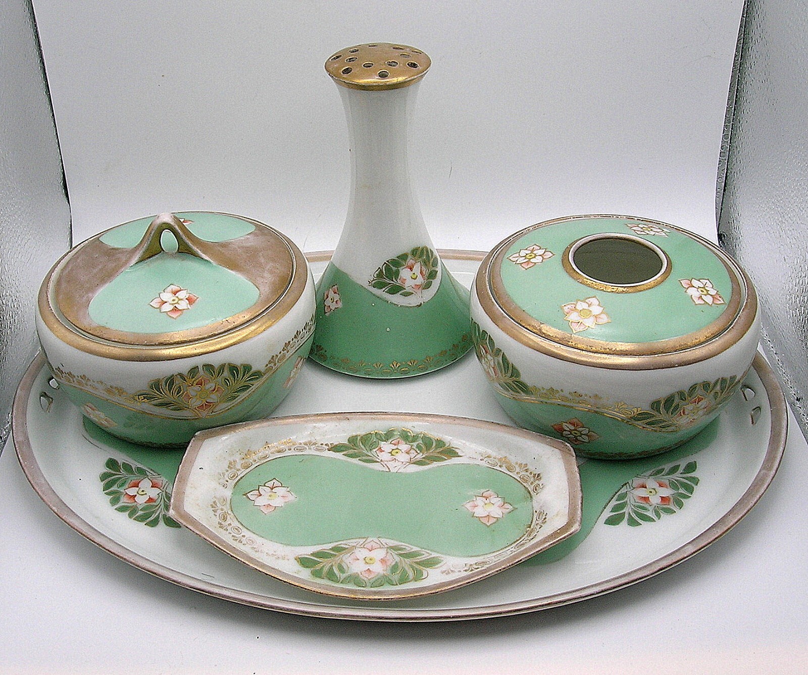 REINHOLD SCHLEGELMILCH RARE HAND PAINTED PORCELAIN VANITY SET - VERY NICE COND.
