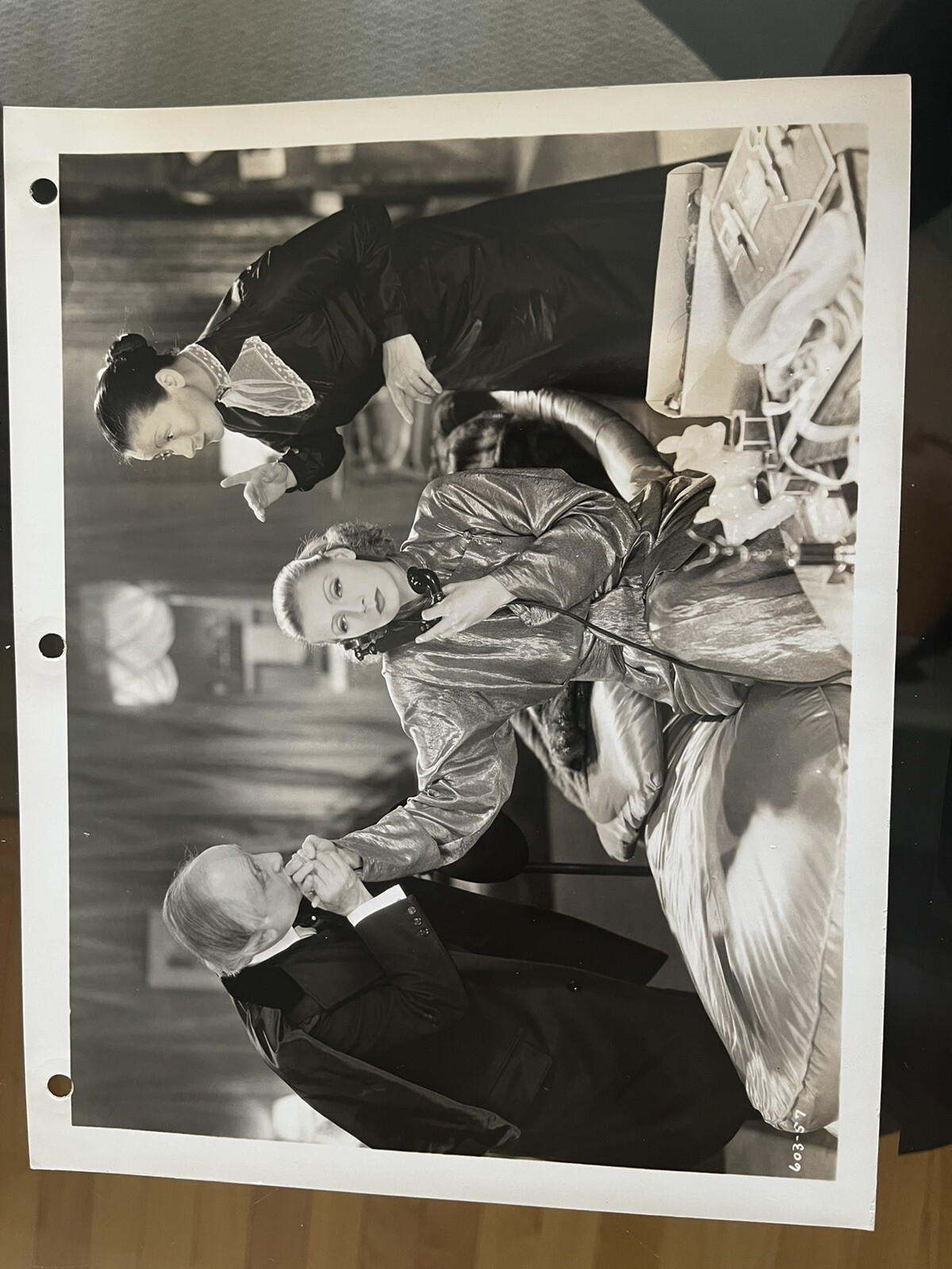 Vintage Portrait Photo Greta Garbo MGM “Grand Hotel” (1932) A134 Vintage Portrait Photo Greta Garbo MGM “Grand Hotel” (1932) A134