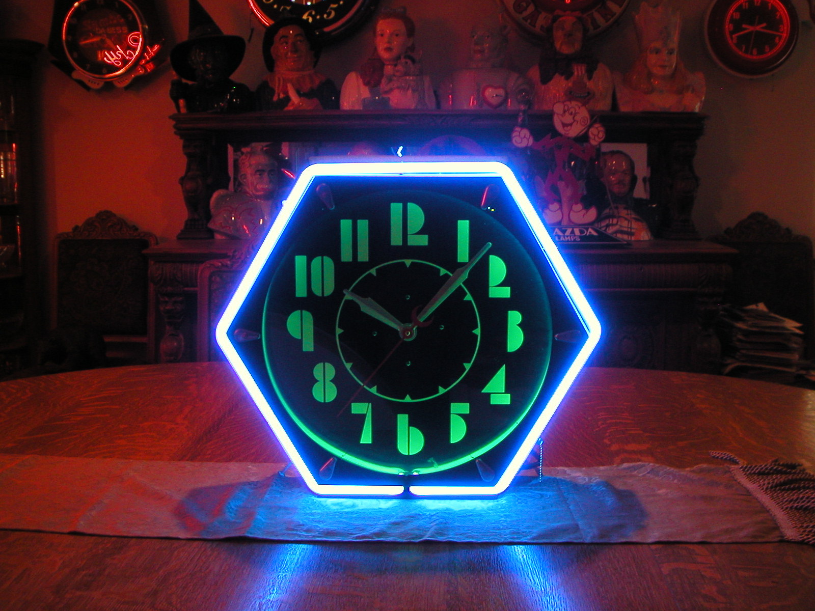 ART DECO NEON CLOCK SIGN ART DECO NEON CLOCK SIGN