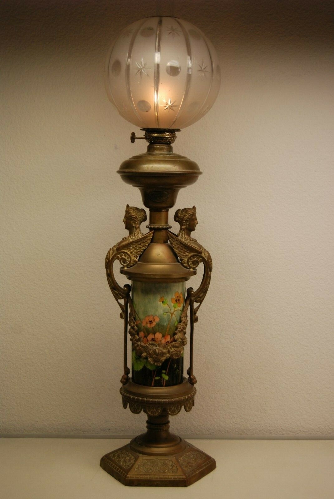 ANTIQUE AESTHETIC MOVEMENT EGYPTIAN SPHINX KEROSENE OIL CORNELIUS SOLAR LAMP 