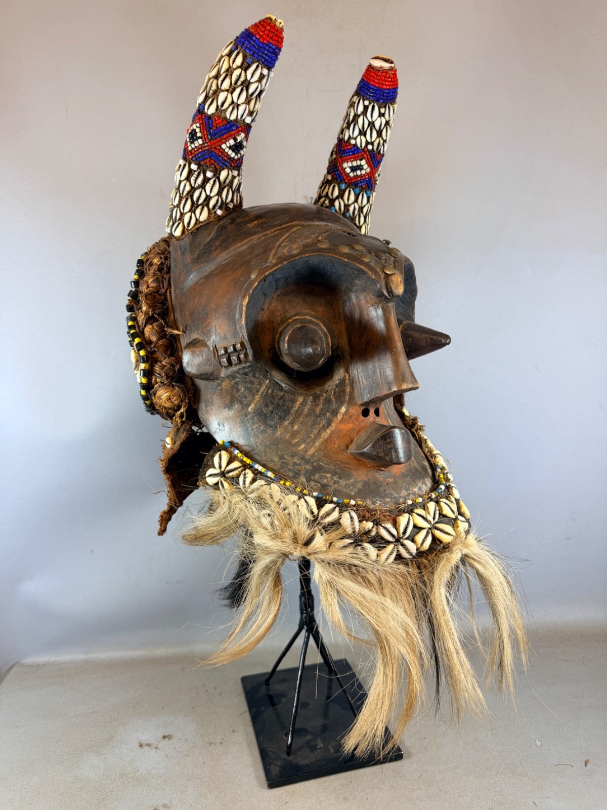 260607 - Rare Antique African Ngeende Isheen Imalu mask from the Kuba - Congo
