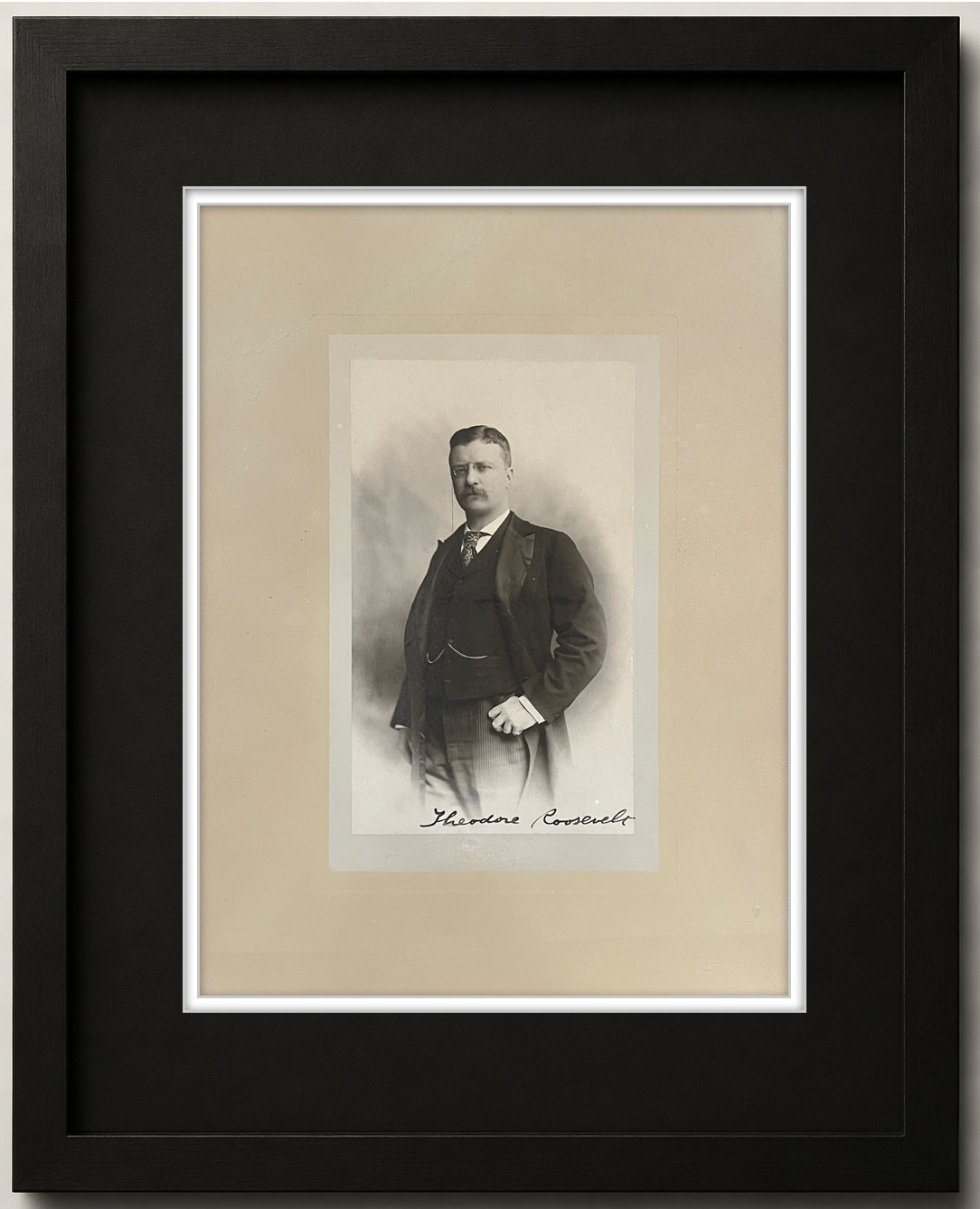 President Theodore Roosevelt Signed Oversized Photo. Auto JSA President Theodore Roosevelt Signed Oversized Photo. Auto JSA