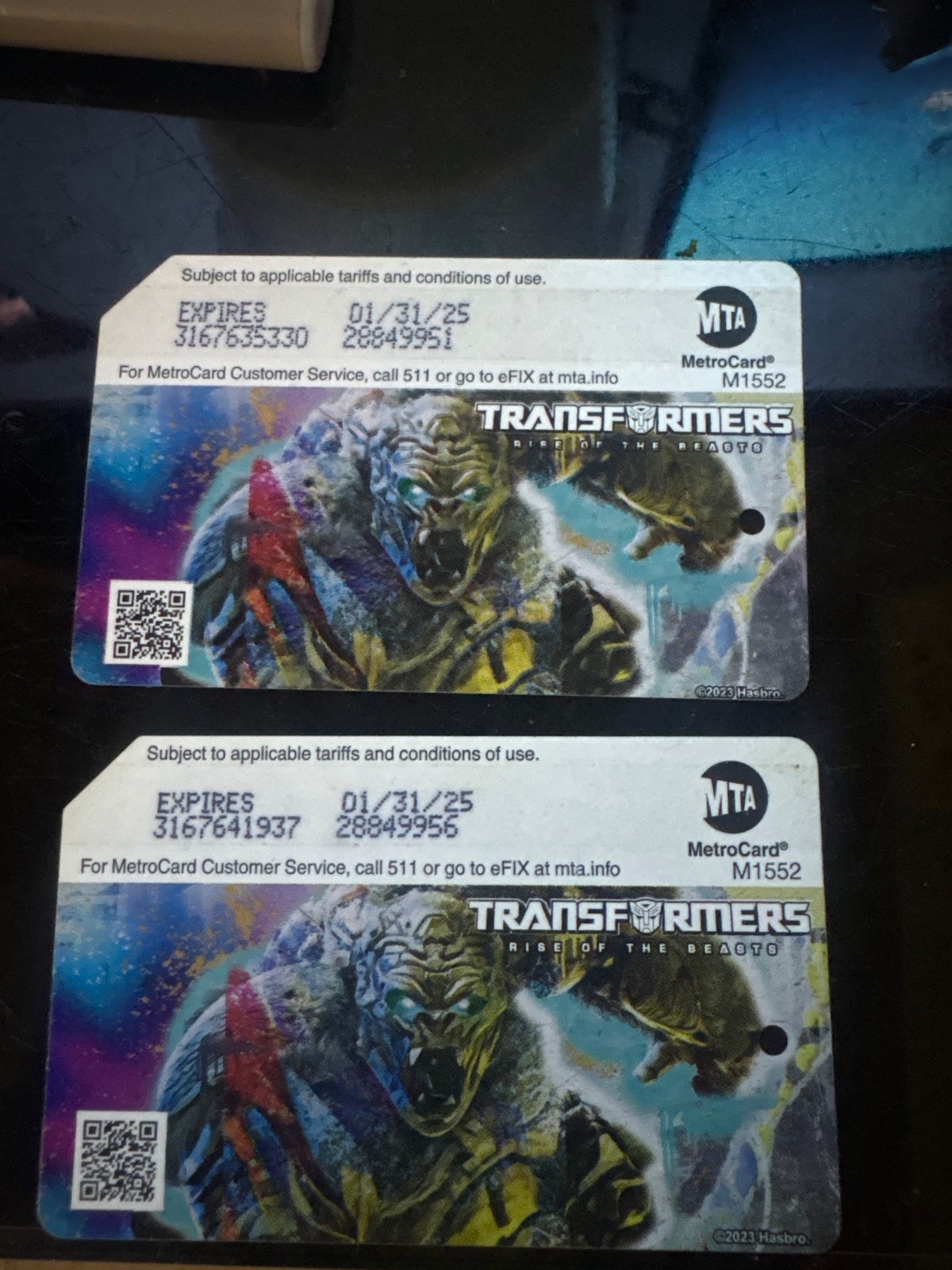 MTA MetroCard New York City Subway Bus Fare Card – Yellow & Blue Collectible