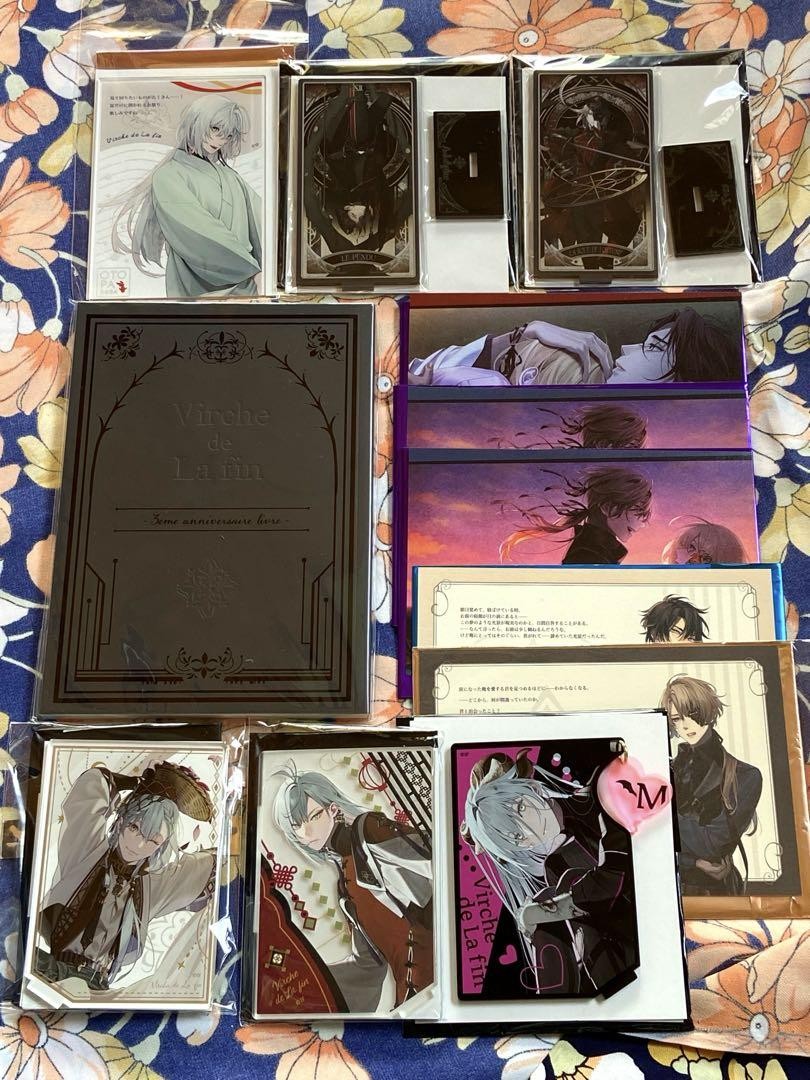 Endless Virsch 3Rd Anniversary Acrylic Stand Booklet Meseka Endless Virsch 3Rd Anniversary Acrylic Stand Booklet Meseka
