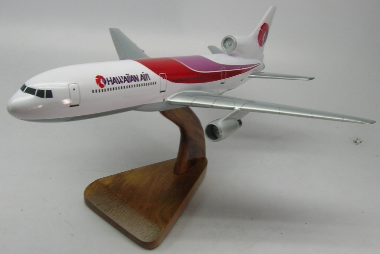  L-1011 Hawaiian Airlines L1011 Airplane Desktop Kiln Dry Wood Model Large New