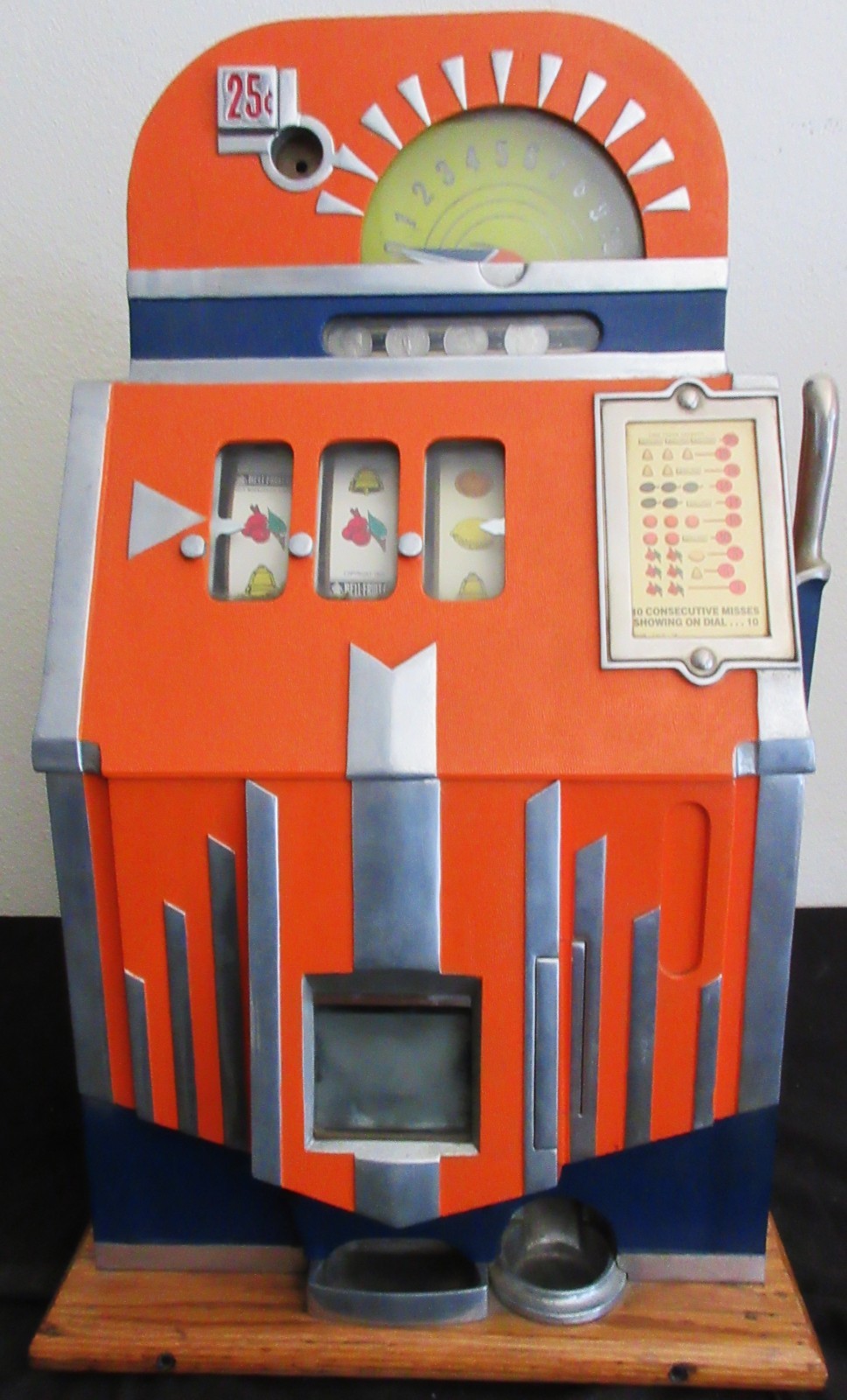 Mills Futurity 25c Slot, circa 1936 Mills Futurity 25c Slot, circa 1936