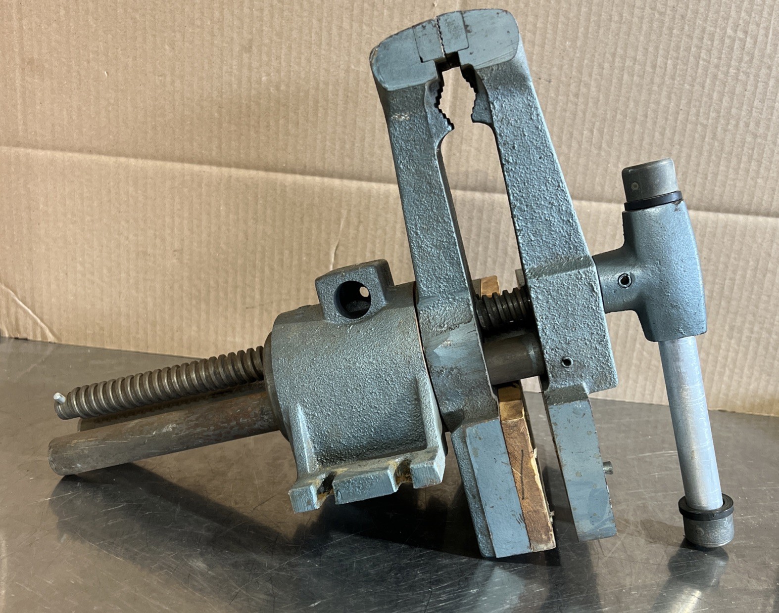 Very Rare-Hard To Find VINTAGE WILTON WOOD & METAL WORK ROTATING HEAD BENCH VISE Very Rare-Hard To Find VINTAGE WILTON WOOD & METAL WORK ROTATING HEAD BENCH VISE
