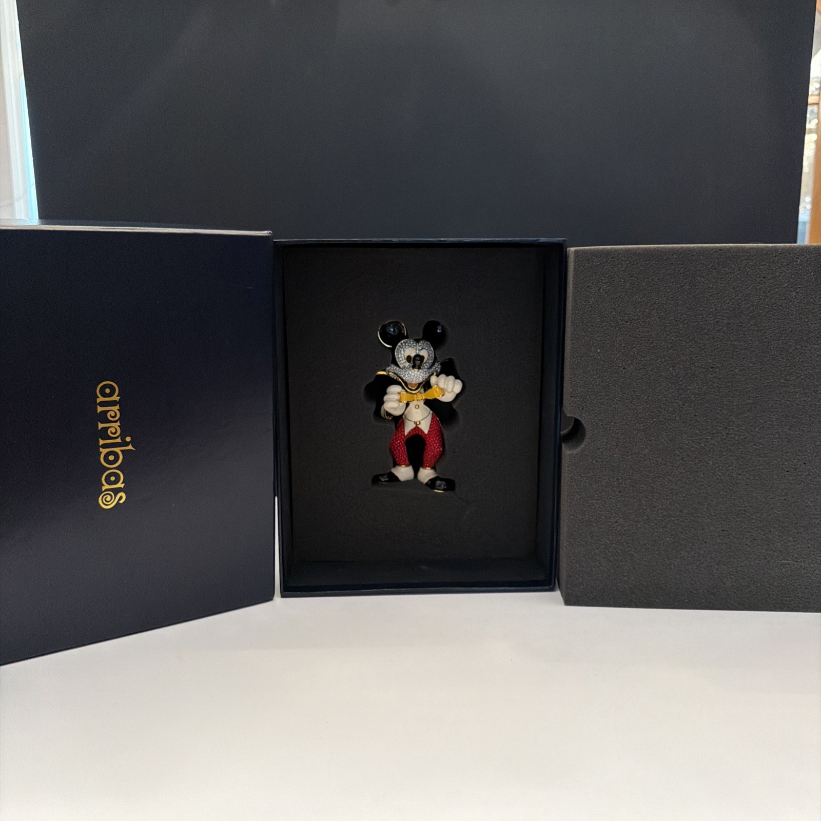 arribas brothers swarovski disney figurines mickey with bow tie