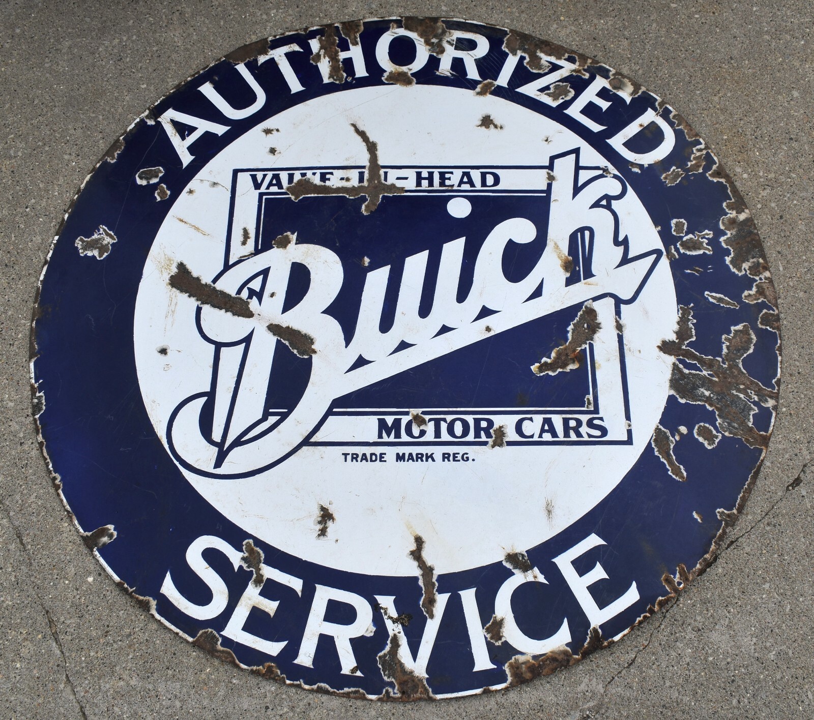 Vintage BUICK AUTHORIZED SERVICE 42 Vintage BUICK AUTHORIZED SERVICE 42