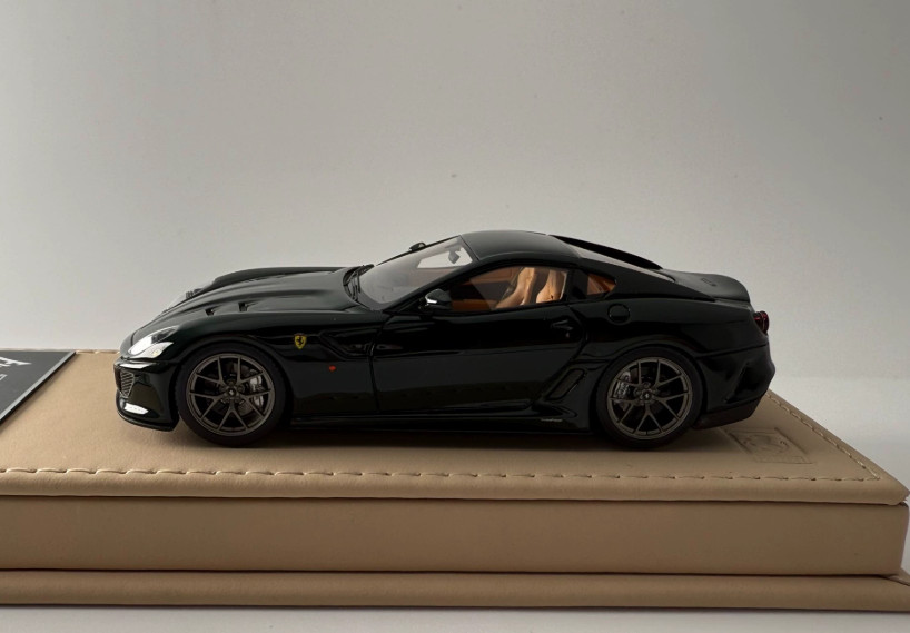 ELABORARE 1/43 Ferrari 599 GTO Metallic Green ELABORARE 1/43 Ferrari 599 GTO Metallic Green