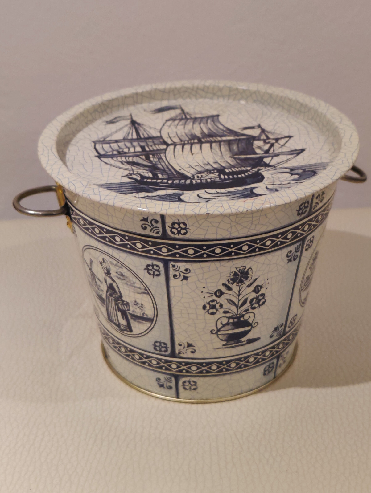 SELECTION: Vintage TIN Metal Tin Advertising TIN BOX Coffee Tchibo etc. Rarity