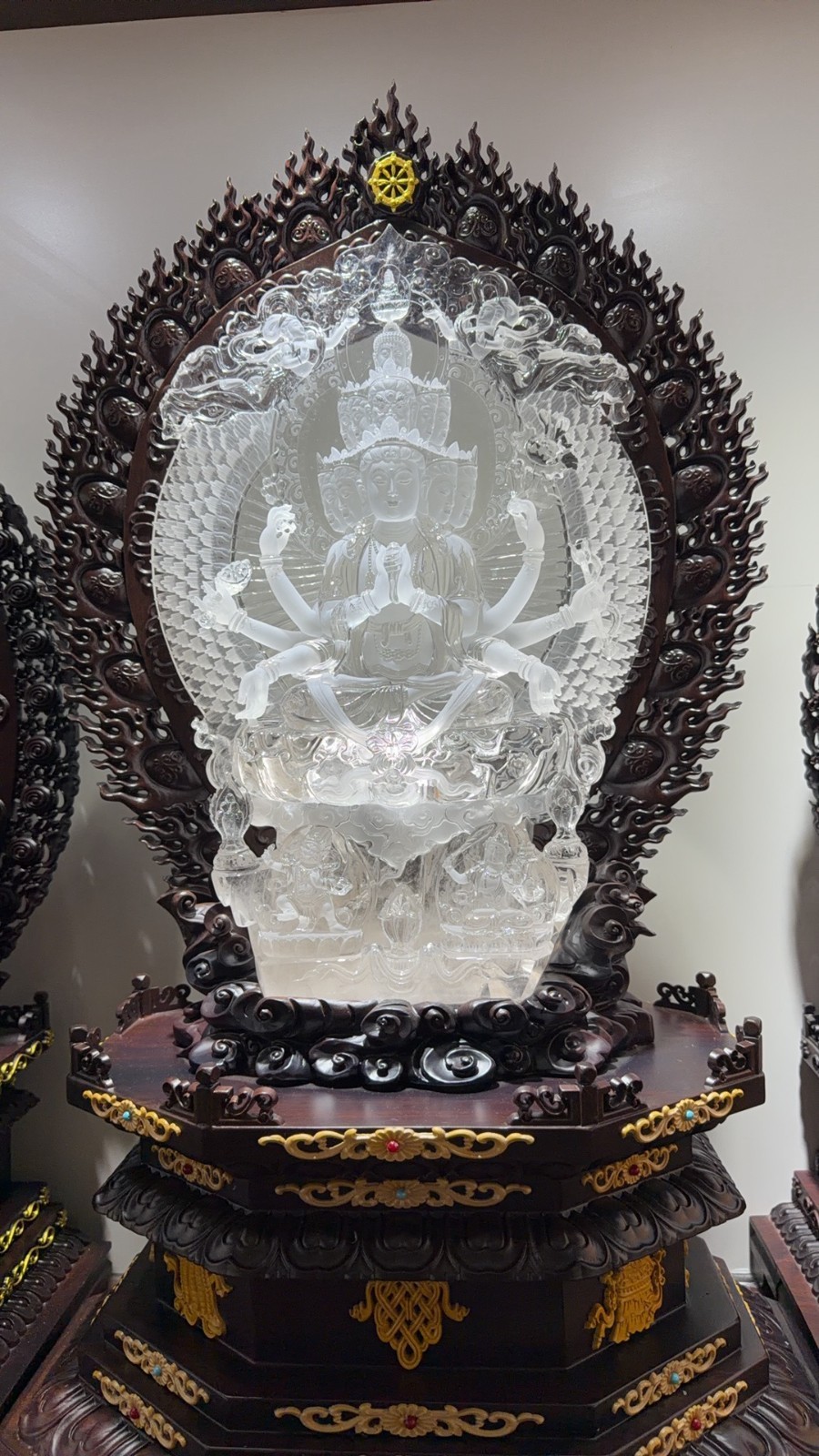 35.27LB Natural Clear Quartz Skull Healing Crystal Carved Thousand-Hand Kwan-yin 35.27LB Natural Clear Quartz Skull Healing Crystal Carved Thousand-Hand Kwan-yin