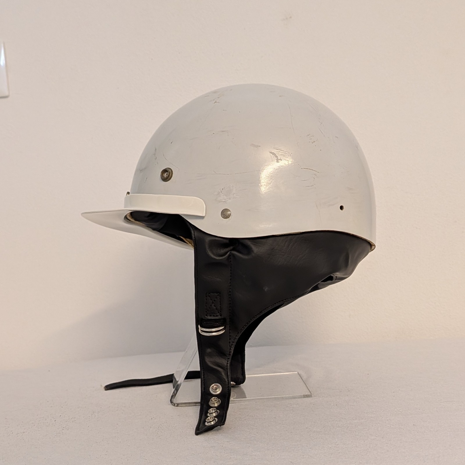 Phil Hill Formula 1 Helmet F1 Ferrari 1960s Phil Hill Formula 1 Helmet F1 Ferrari 1960s
