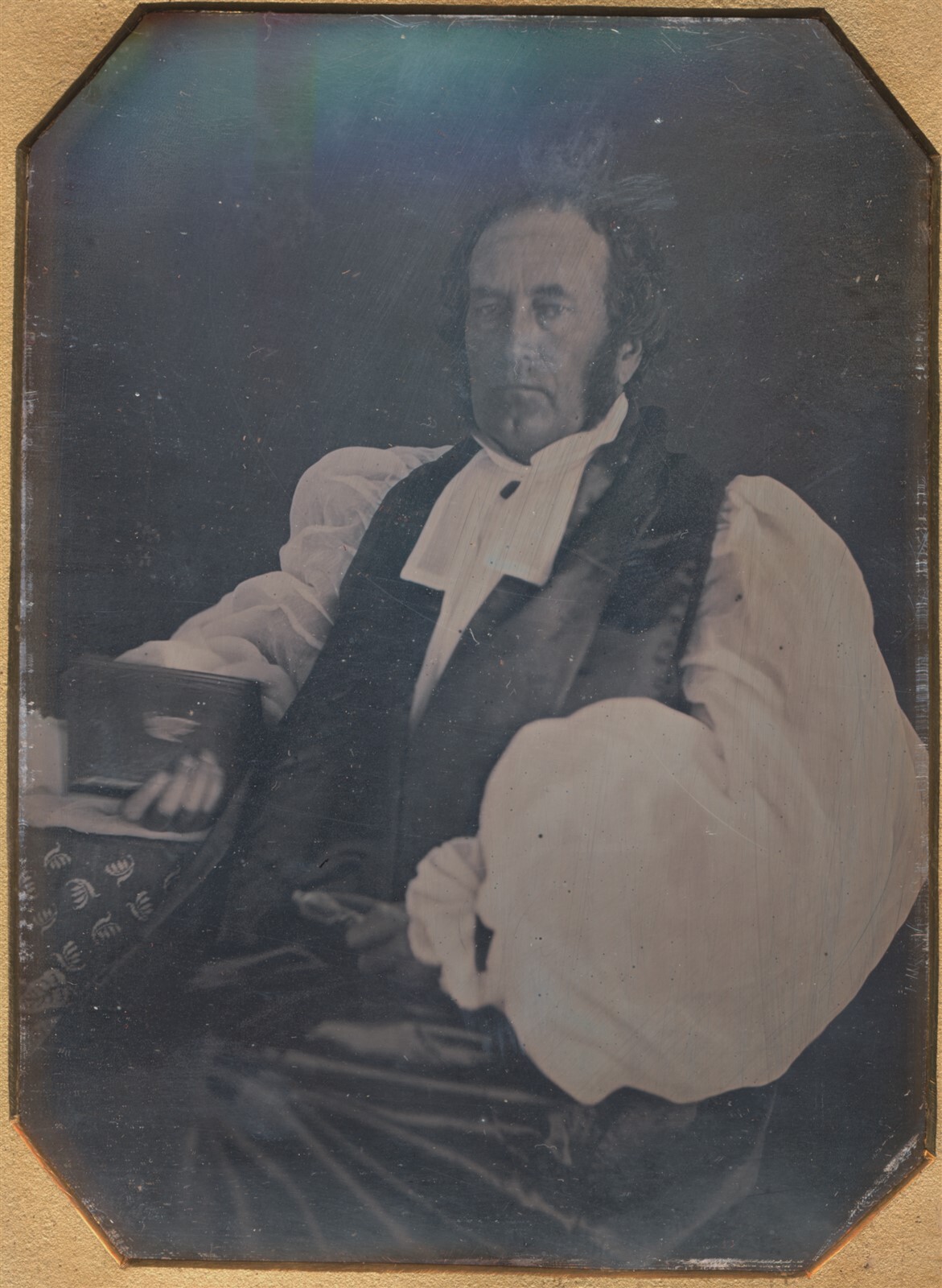 1840 Half Plate Daguerreotype Aristocratic Gentleman Puffy Sleeve Separated Case