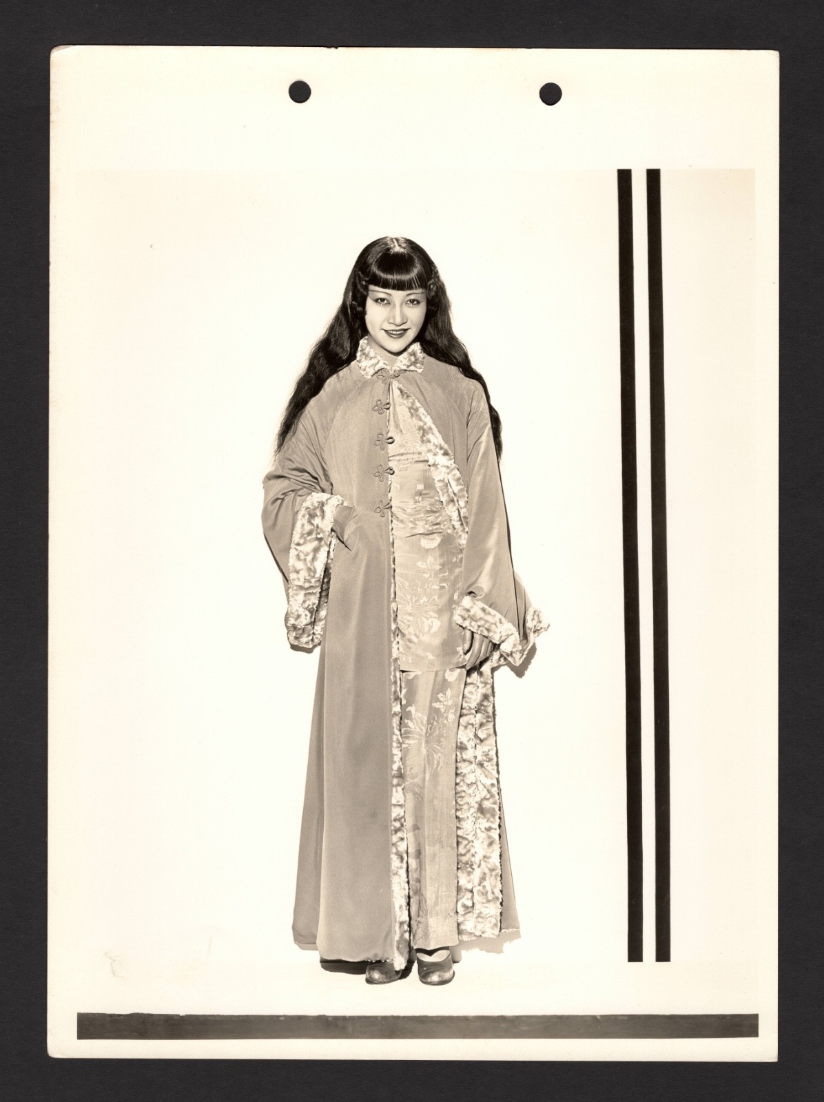 C1931 ANNA MAY WONG LONG HAIR SILK PJ VELVET FUR ROBE EUGENE ROBERT RICHEE PHOTO C1931 ANNA MAY WONG LONG HAIR SILK PJ VELVET FUR ROBE EUGENE ROBERT RICHEE PHOTO