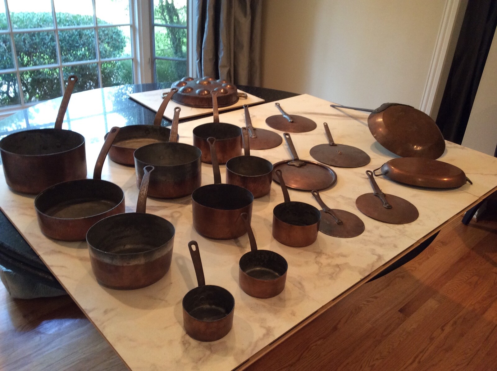 Huge Lot 20 Antique French Copper Pots/Frying Pans/Lids/Souffle/Egg Poacher Huge Lot 20 Antique French Copper Pots/Frying Pans/Lids/Souffle/Egg Poacher