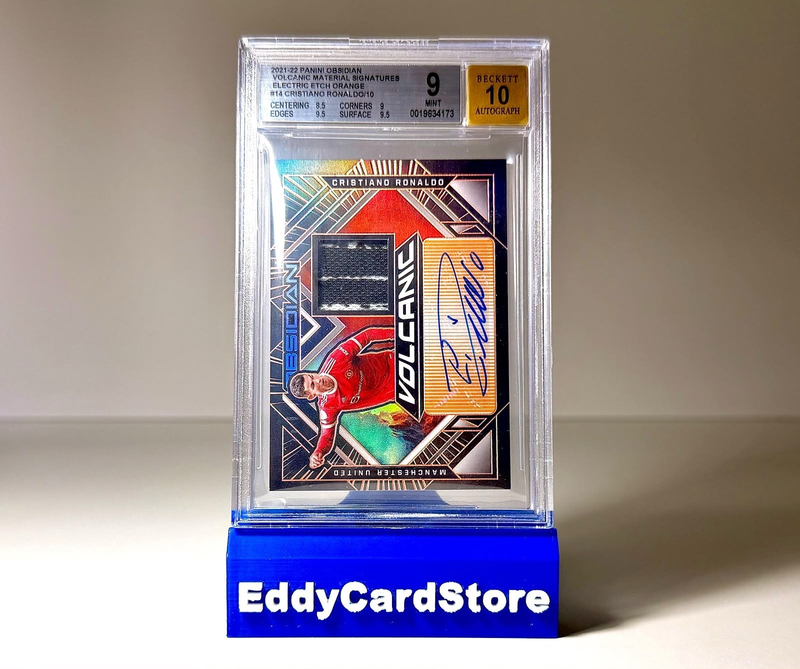 Cristiano Ronaldo CR7 Panini Obsidian Volcanic Mat. Signatures /10 Orange Cristiano Ronaldo CR7 Panini Obsidian Volcanic Mat. Signatures /10 Orange