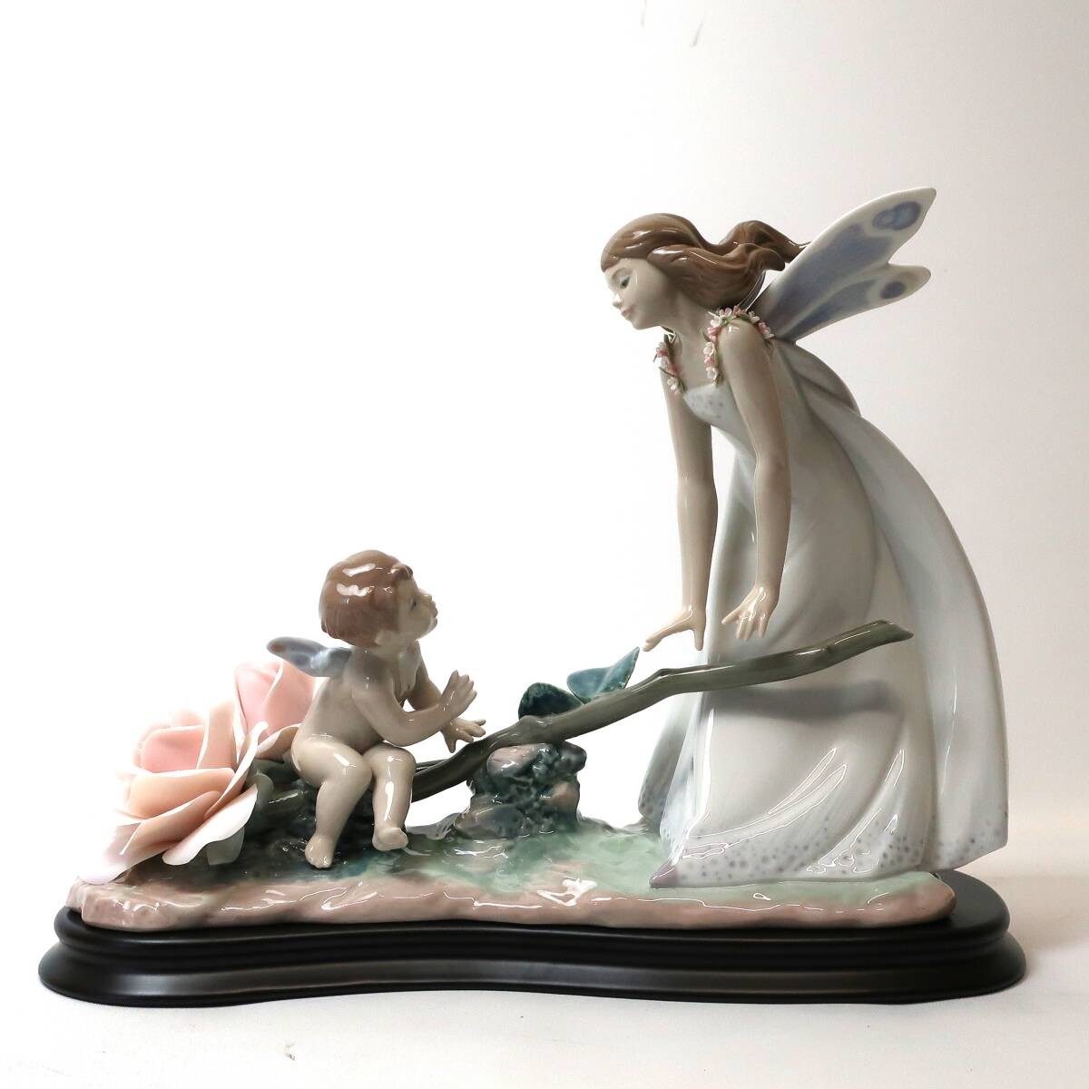 Rare Lladro Spanish Porcelain Figurine Fairy Tail Elf Rose Limited With base