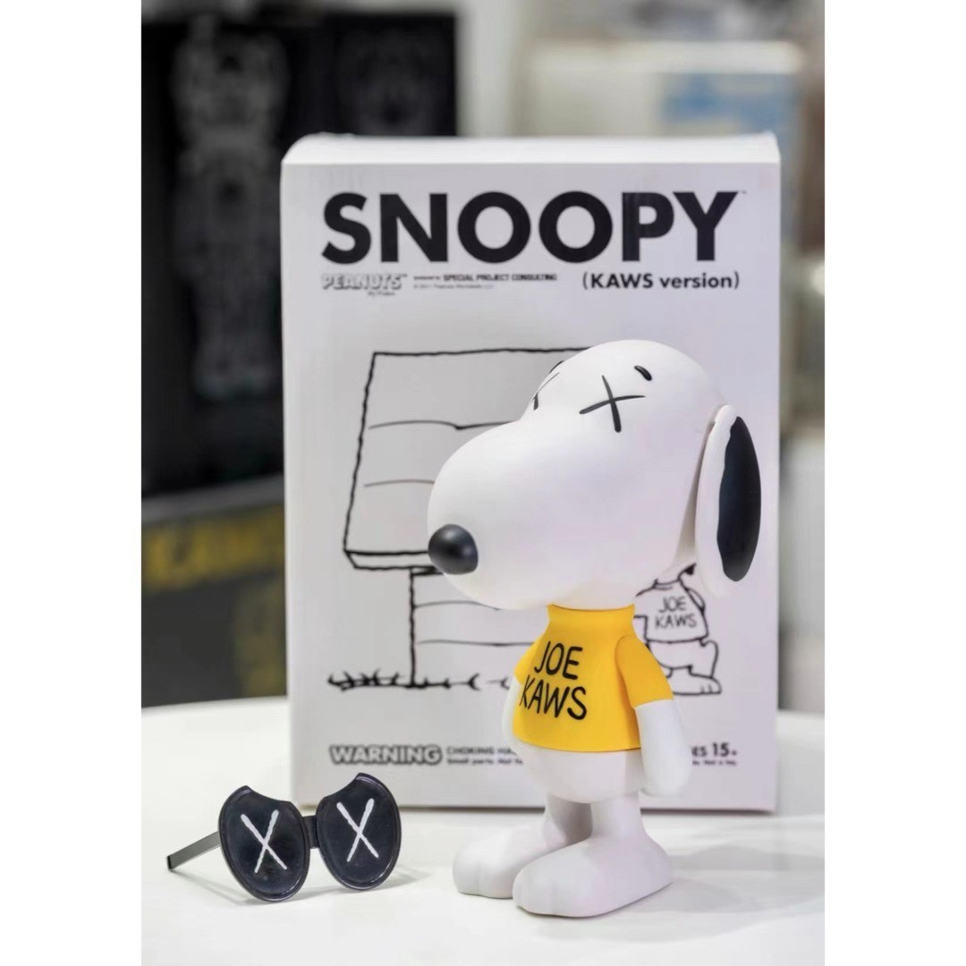 NEW Snoopy KAWS Ver. Original Snoopy Peanuts 2010