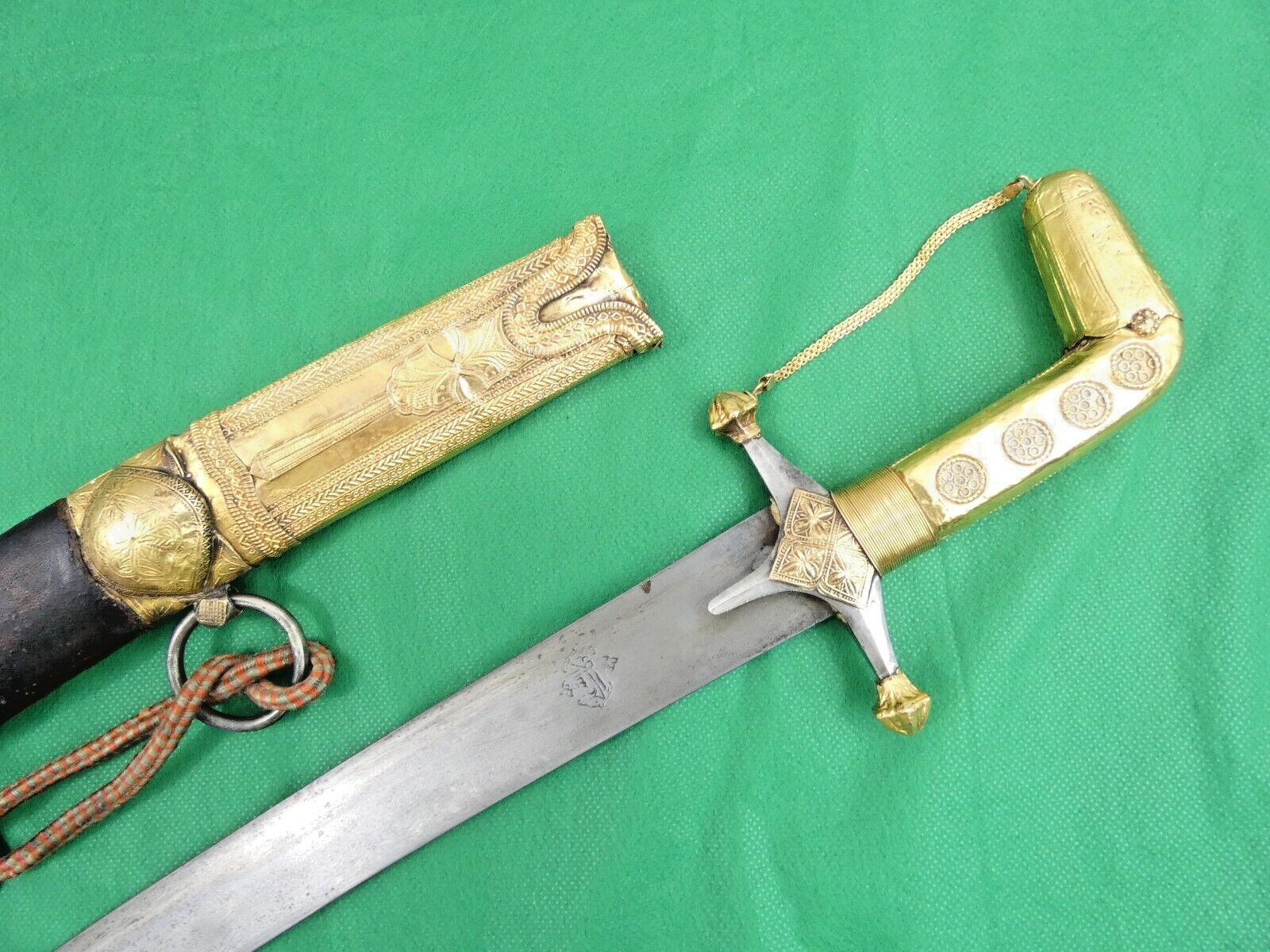22K GOLD MOUNTED ANTIQUE ARAB SAIF SHAMSHIR SWORD WOOTZ STEEL BLADE Dagger 19C 22K GOLD MOUNTED ANTIQUE ARAB SAIF SHAMSHIR SWORD WOOTZ STEEL BLADE Dagger 19C