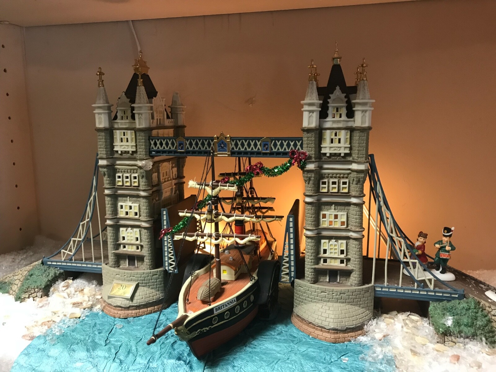 Department 56 Dickens Village Collection 1984-2015, 264 houses & accessories Department 56 Dickens Village Collection 1984-2015, 264 houses & accessories
