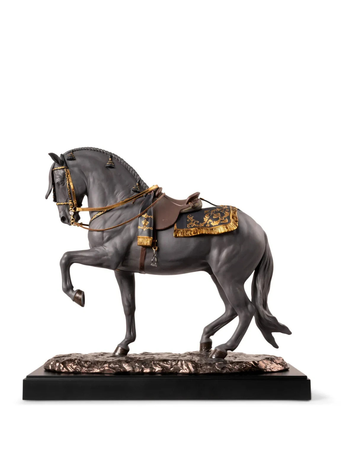 Lladro Spanish Pure Breed Black Horse High Porcelain Sculpture Limited 01002041 Lladro Spanish Pure Breed Black Horse High Porcelain Sculpture Limited 01002041