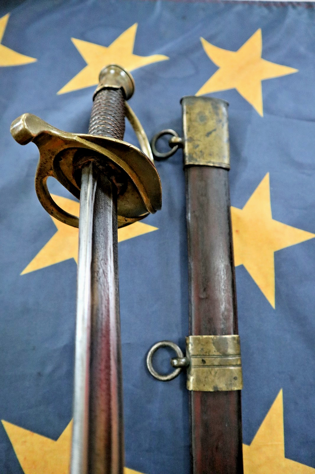 CIVIL WAR CONFEDERATE TILTON GEORGIA FOOT OFFICER SWORD OPEN GUARD 1 OF 5 KNOWN CIVIL WAR CONFEDERATE TILTON GEORGIA FOOT OFFICER SWORD OPEN GUARD 1 OF 5 KNOWN